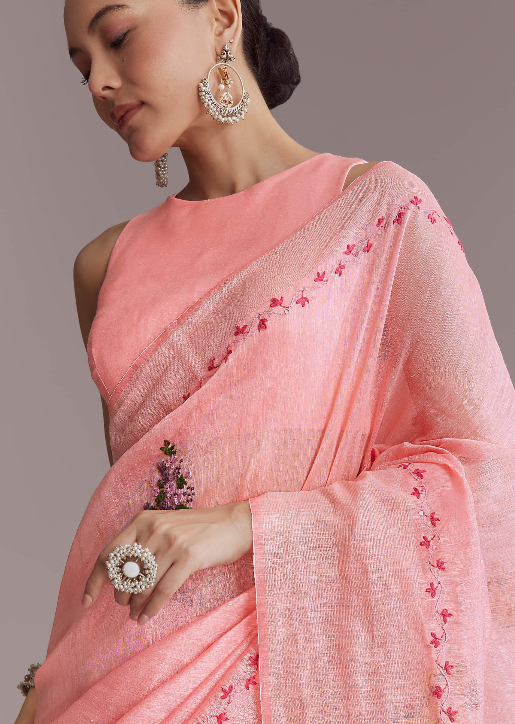Peach Linen Handwoven Saree With Resham Embroidery - Image 2