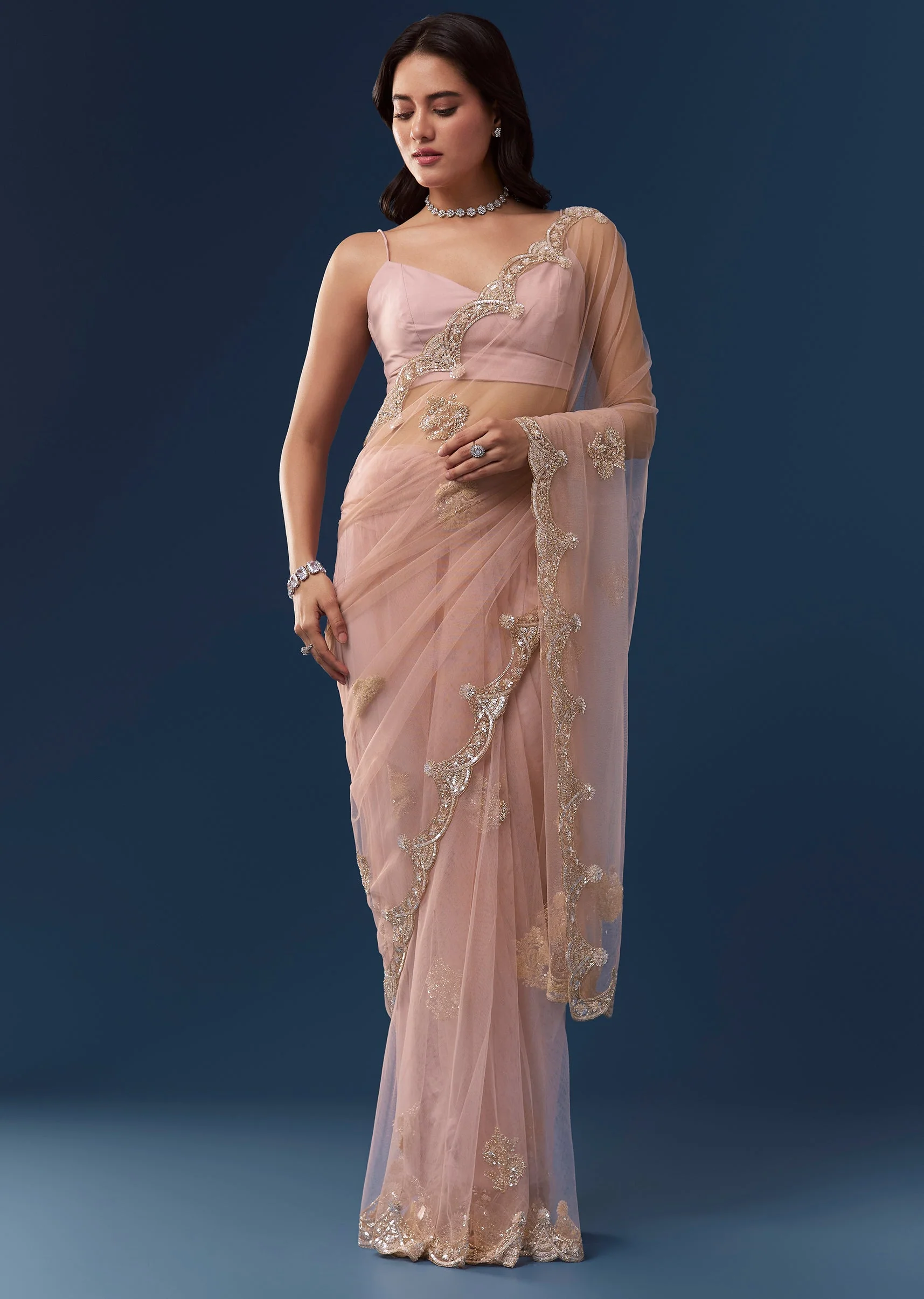 Peach Net Saree With Deep Scallop Border And Butti Embroidery - Image 3