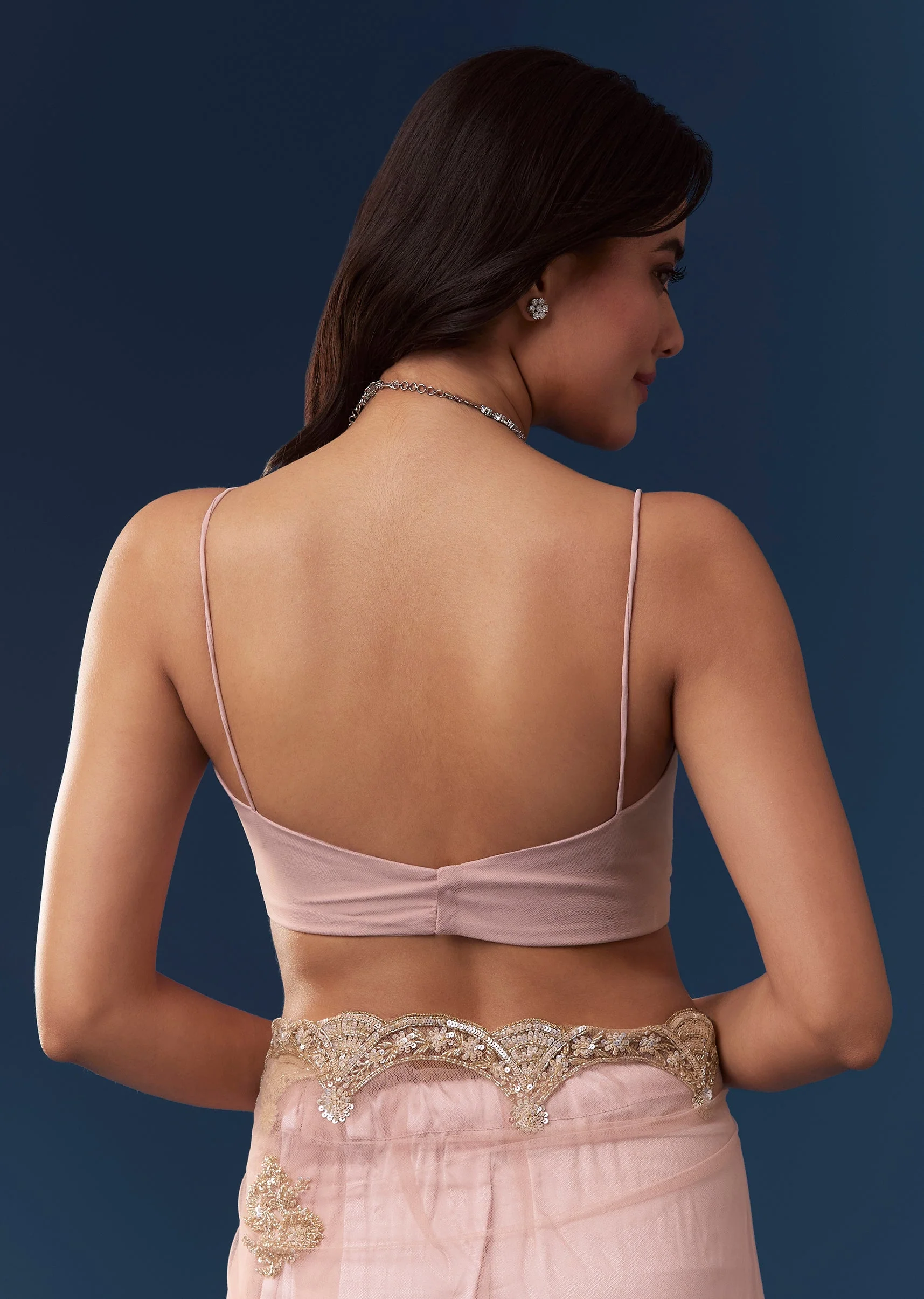 Peach Net Saree With Deep Scallop Border And Butti Embroidery - Image 8