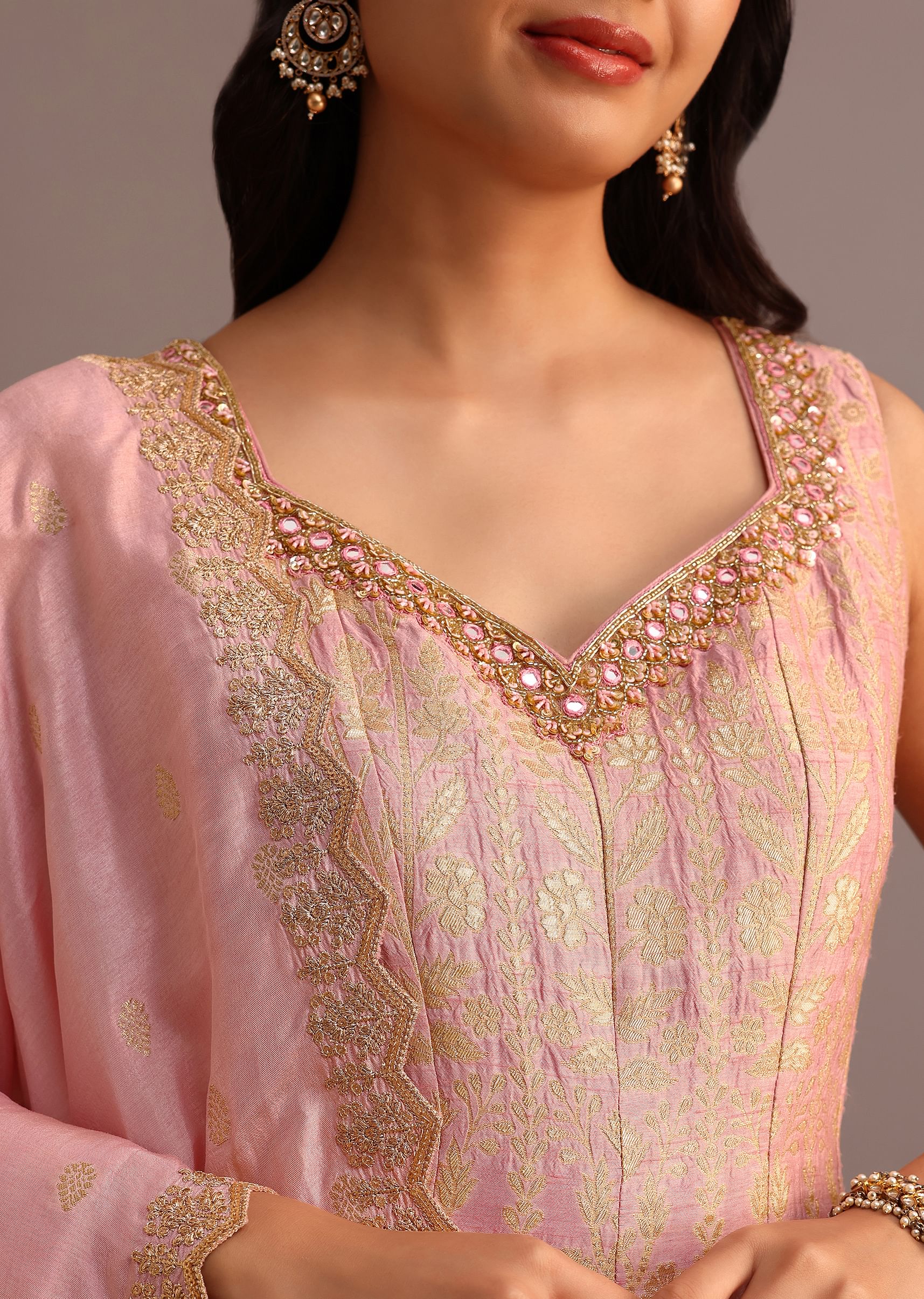 Pink Brocade Weave Kurti Palazzo Suit With Dupatta - Image 2