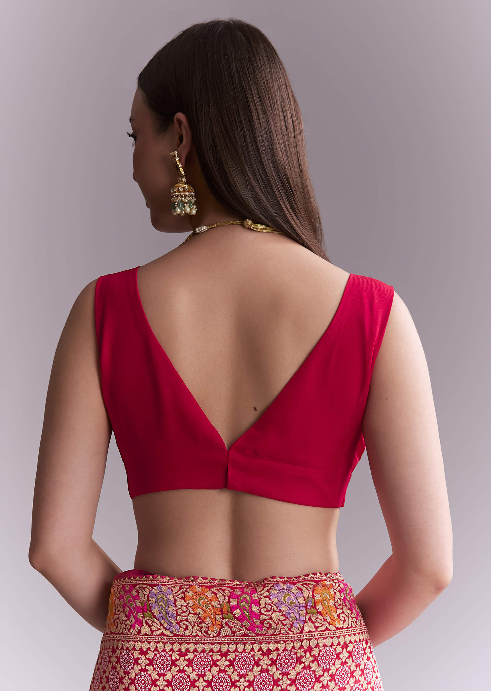 Pink Georgette Woven Saree With Heavy Zari And Jaal Embroidery - Image 8