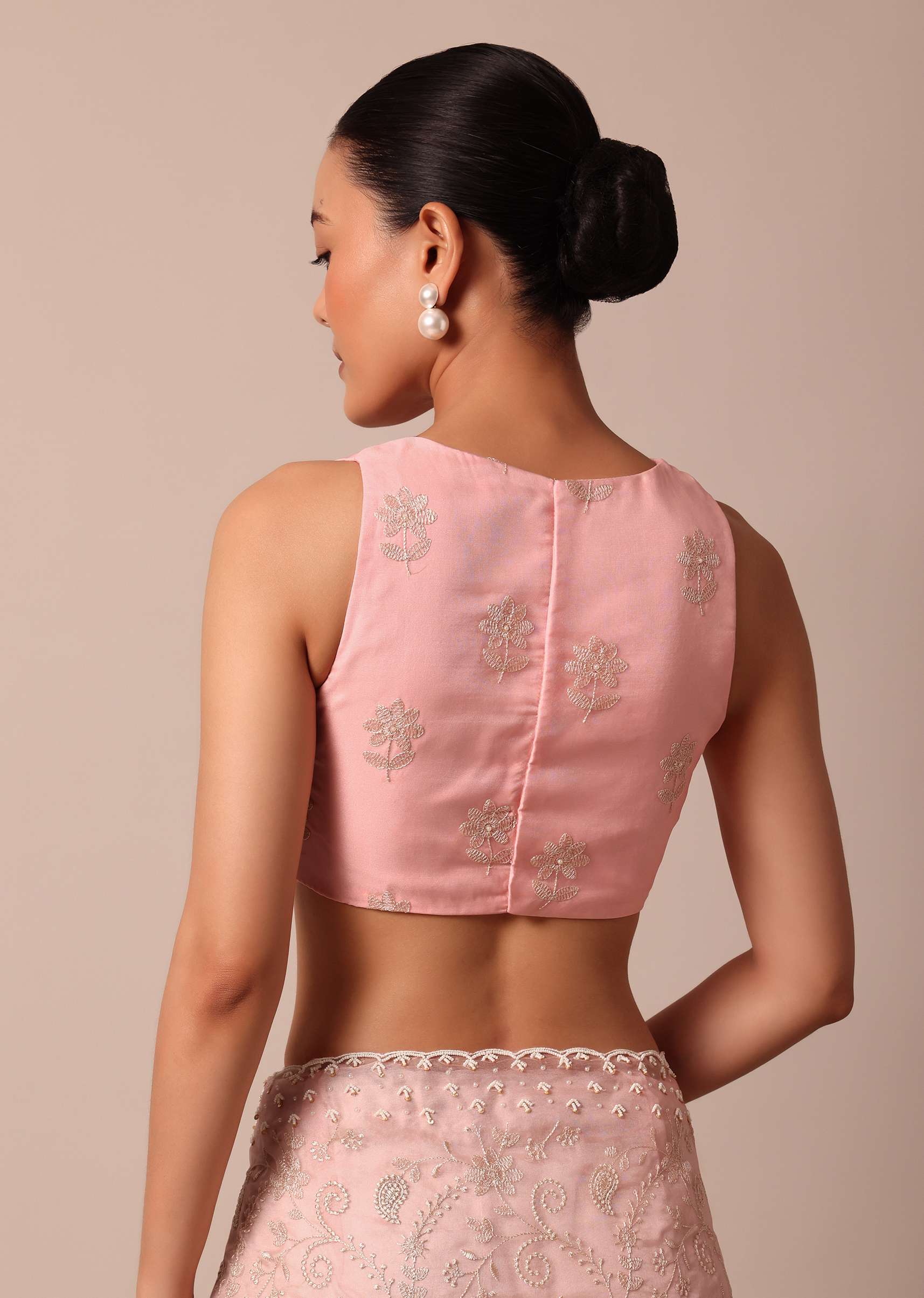 Pink Saree In Organza Silk With Chikankari Floral Work And Unstitched Blouse Fabric - Image 8