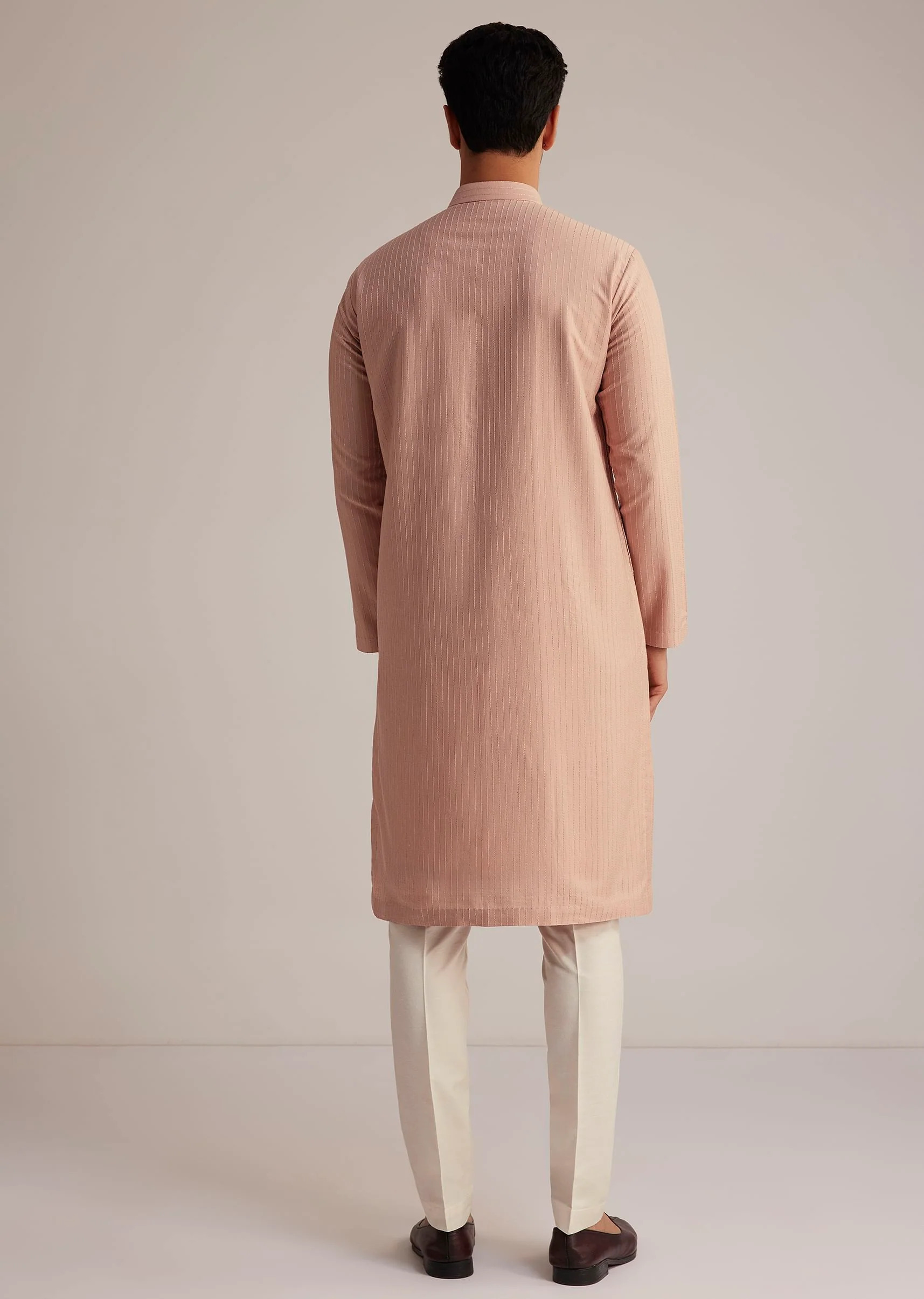 Pink Silk Blend Kurta With Pintuck Detailing - Image 5