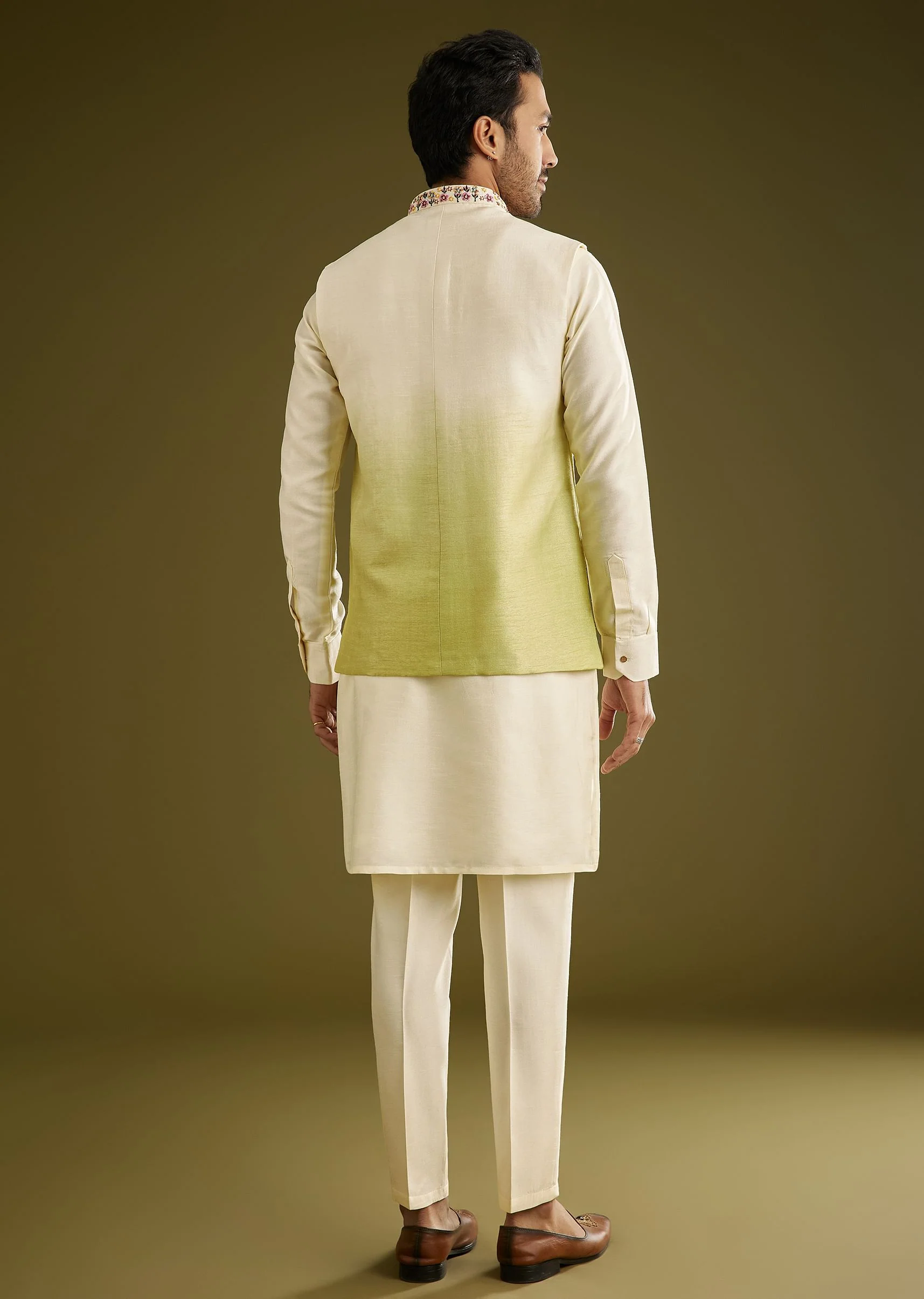Pista Ombre Green Silk Kurta Jacket Set With Thread Work - Image 5