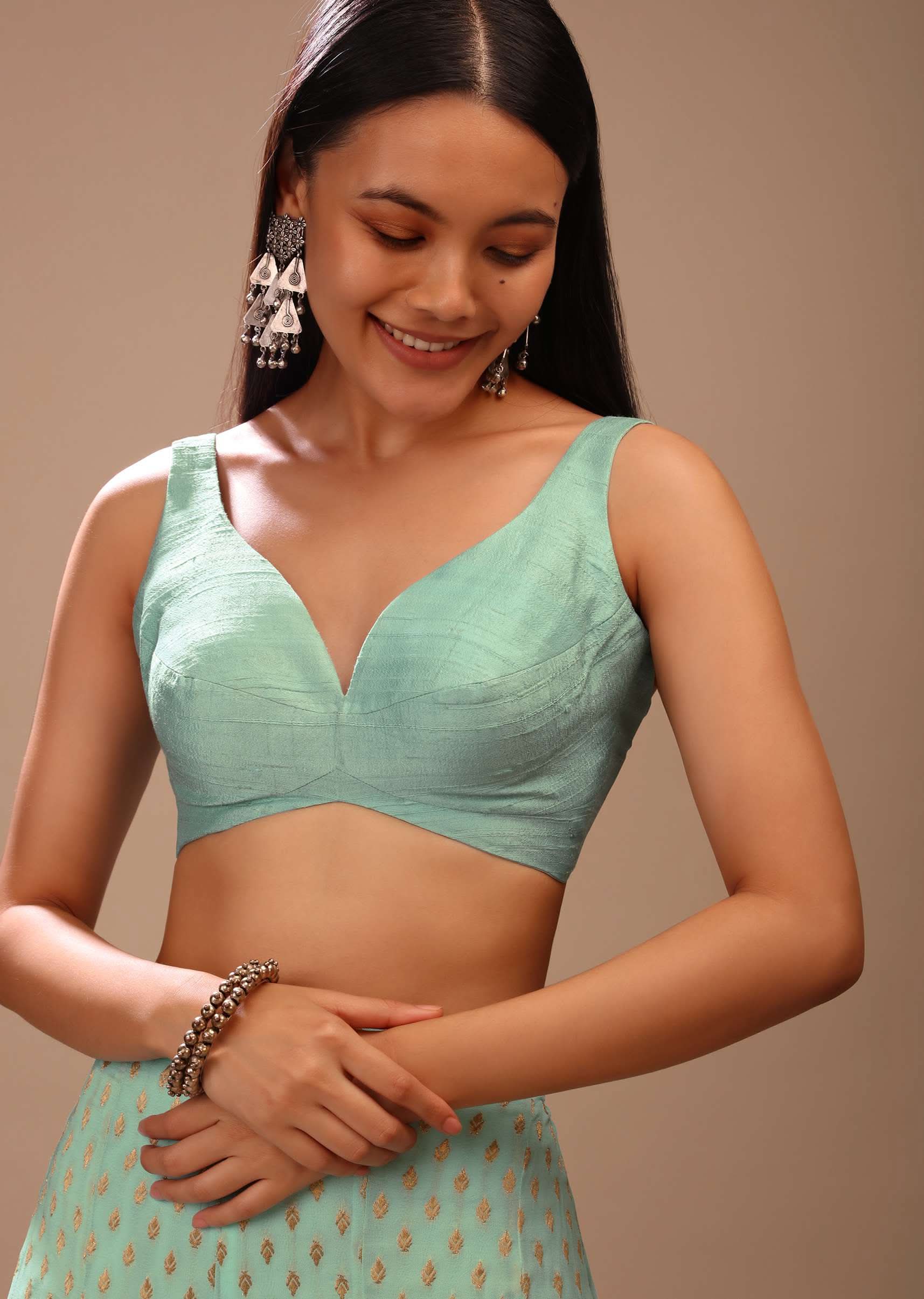 Pool Blue Sleeveless Blouse In Raw Silk With Plunging Sweetheart Neckline And Curved Hem - Image 3