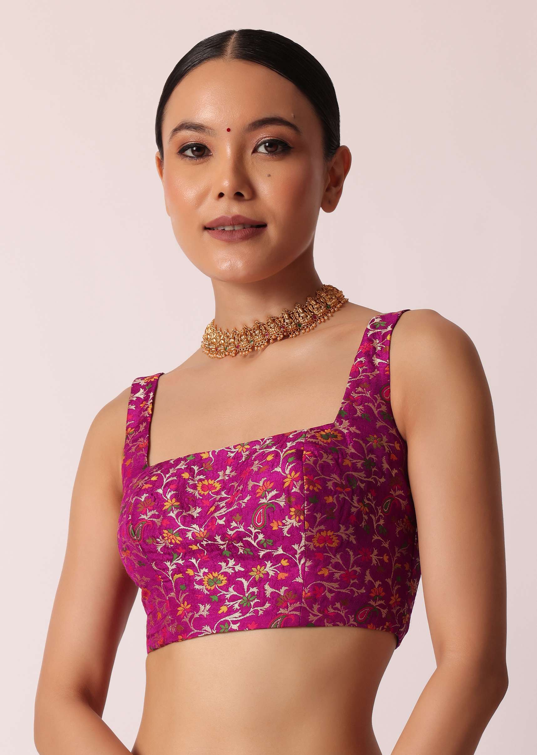 Purple Banarasi Silk Handloom Saree With Woven Motifs And Unstitched Blouse Piece - Image 9