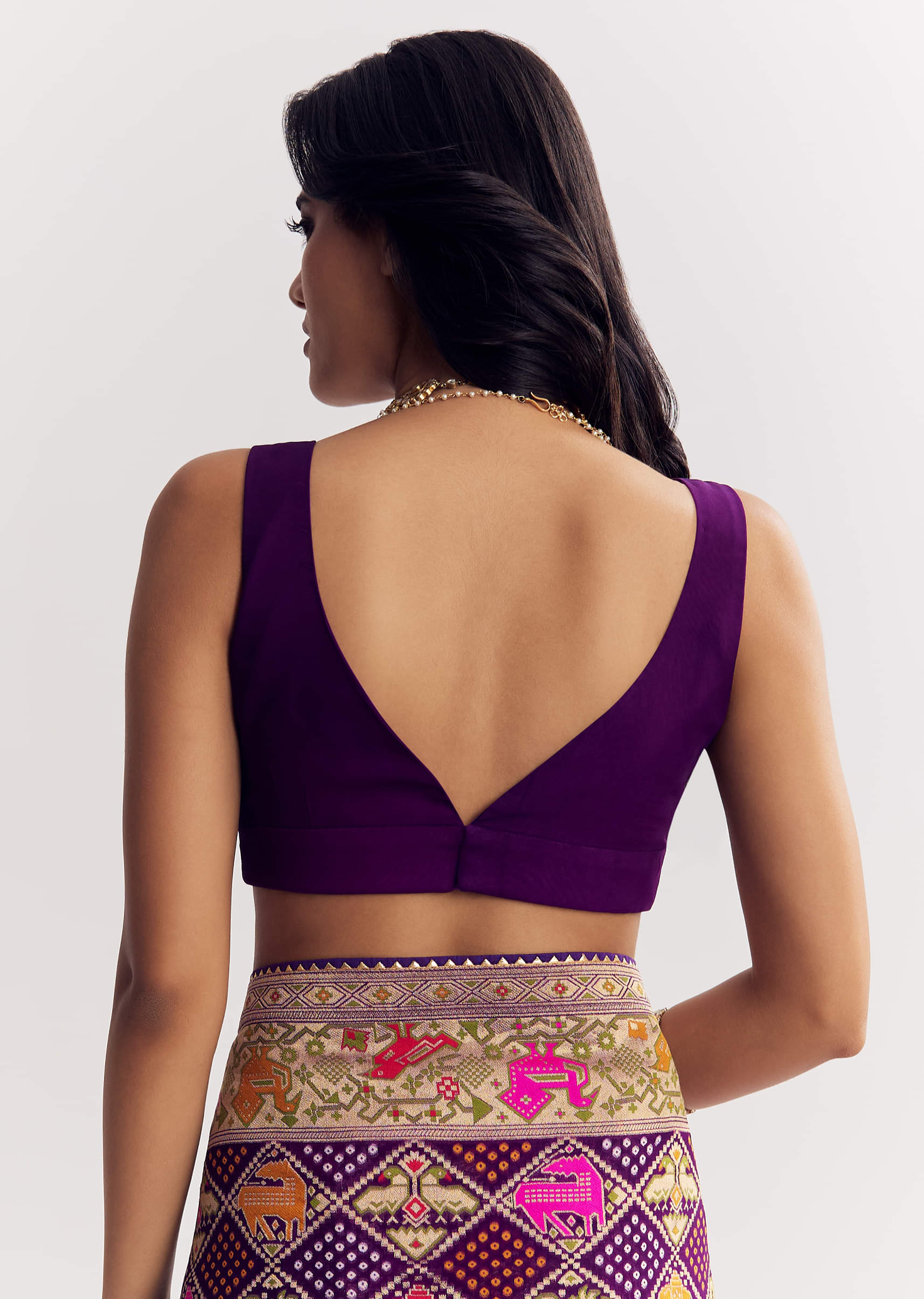 Purple Georgette Bandhani Saree With Animal Motifs And Gota Border - Image 8