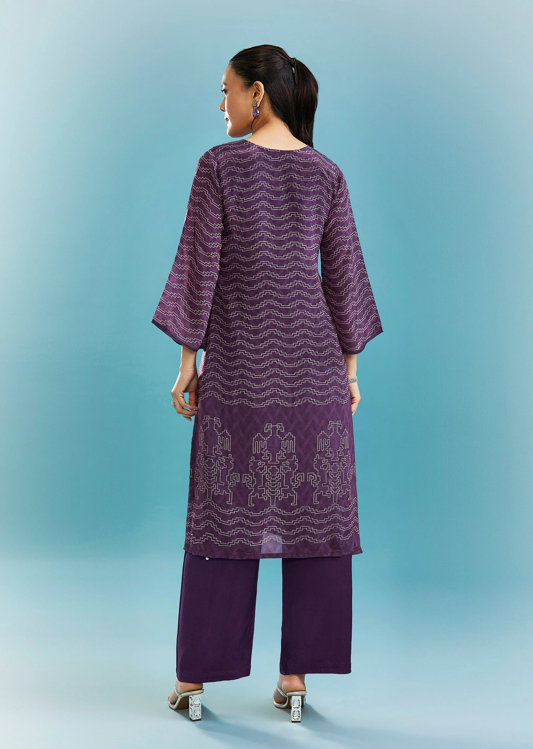 Purple Kurta Set With Cut Dana And Sequins Work - Image 5