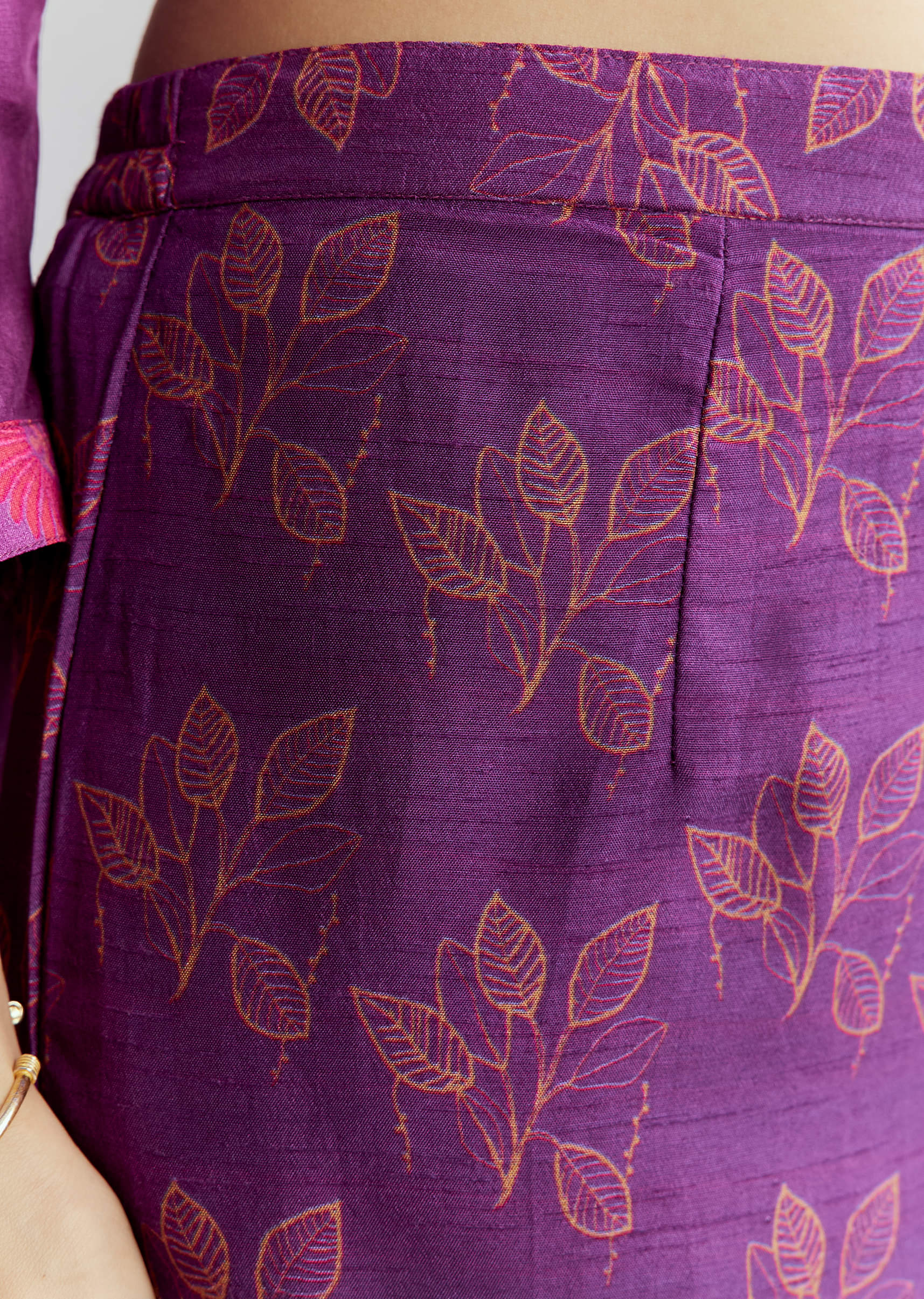Purple Ombre Crepe Palazzo Suit With Floral Print - Image 6