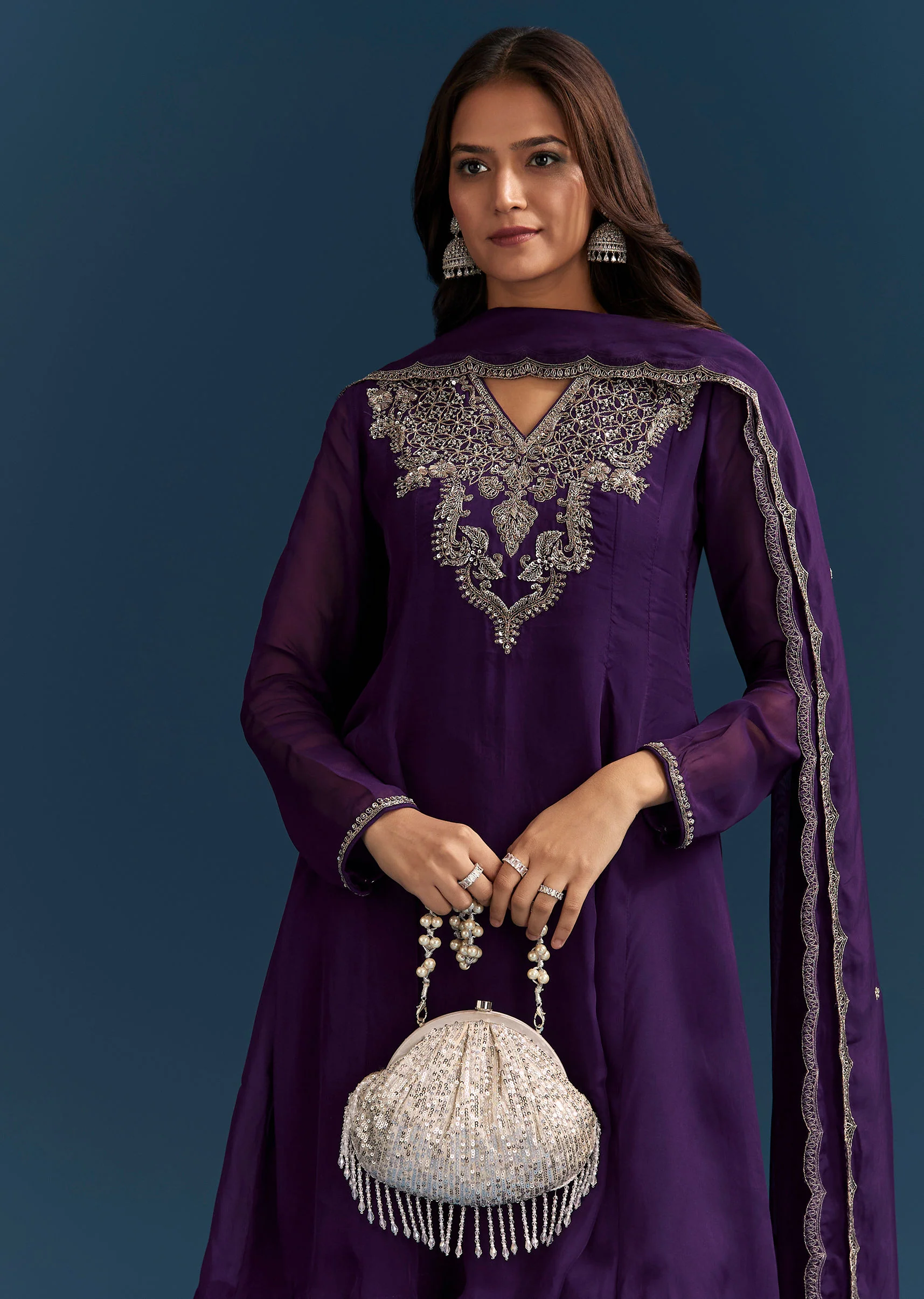 Purple Organza Kurta Set With Embroidery And Dupatta - Image 3