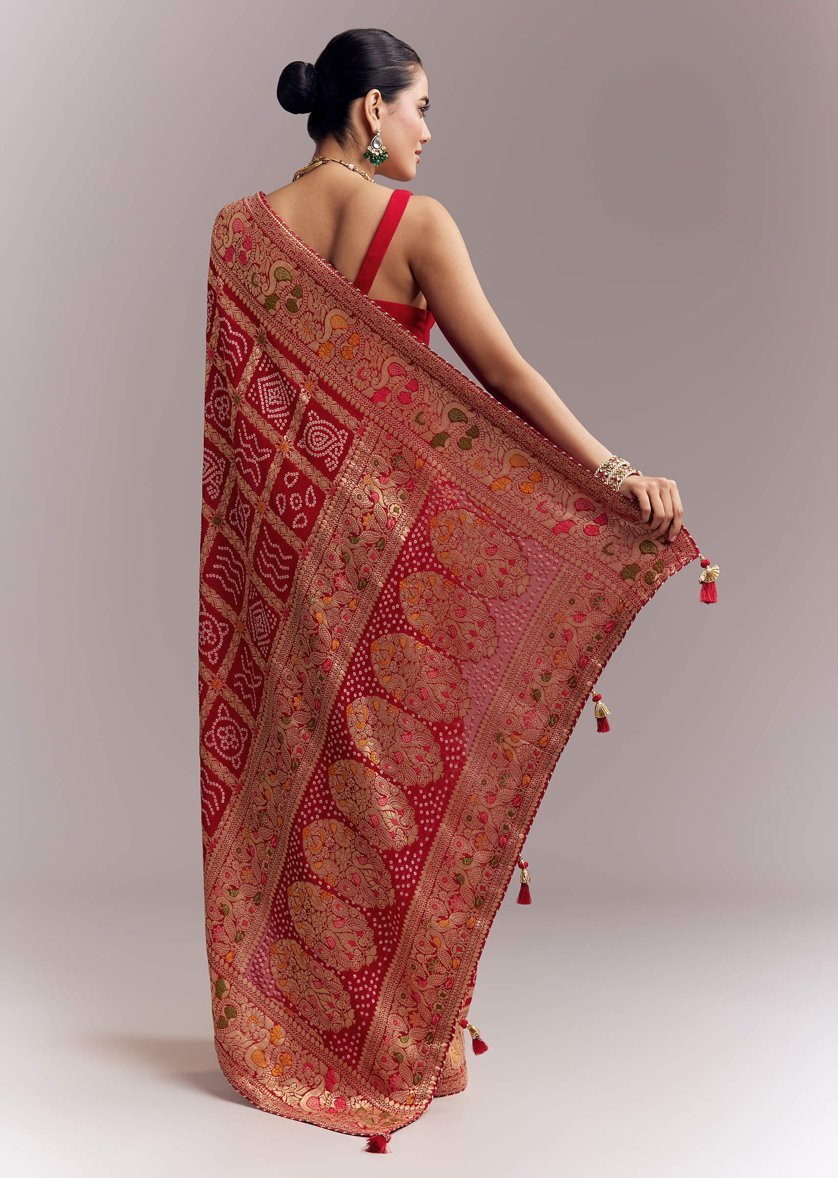 Red Dola Silk Woven Saree With Bandhani And Floral Work - Image 4