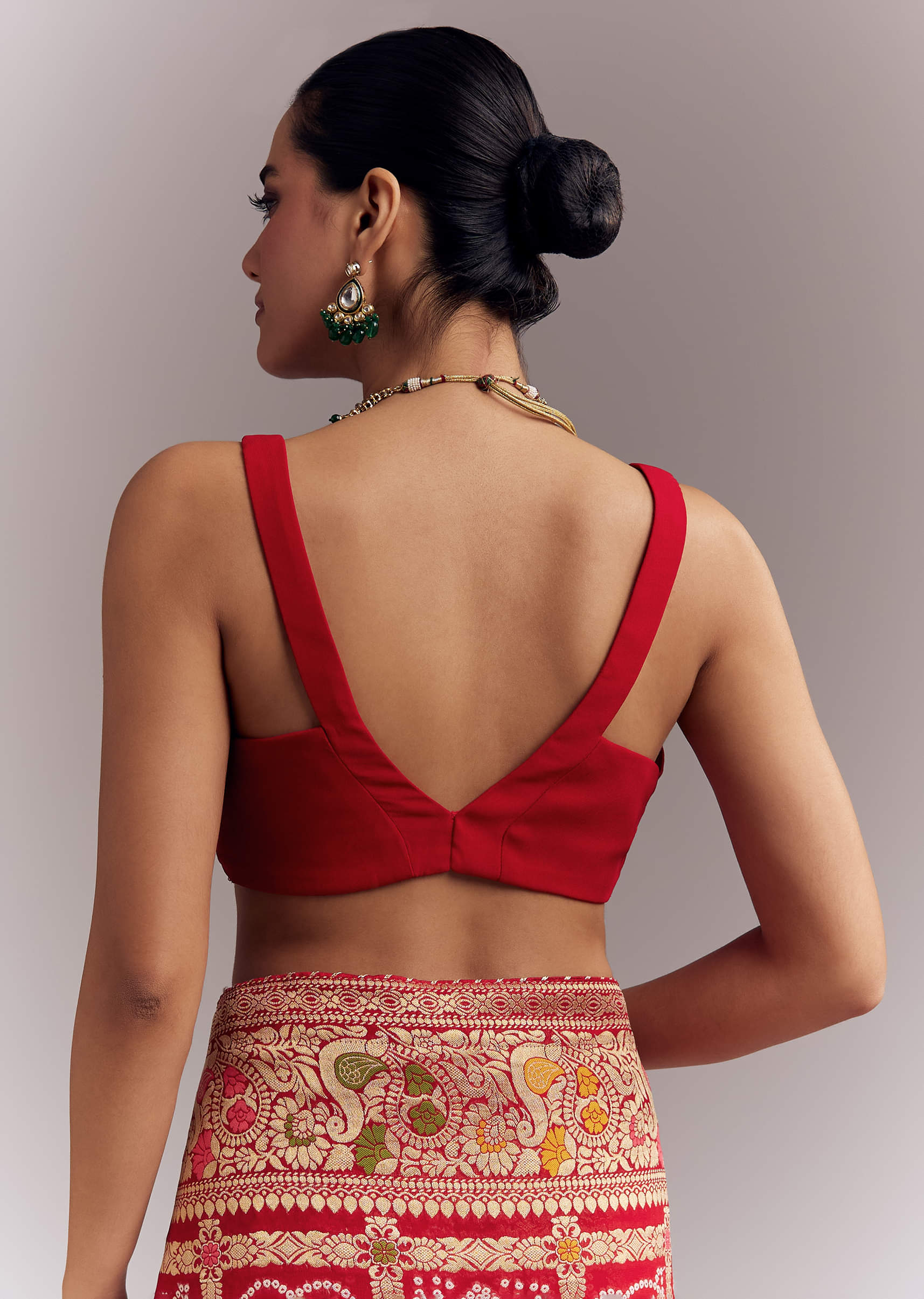 Red Dola Silk Woven Saree With Bandhani And Floral Work - Image 7
