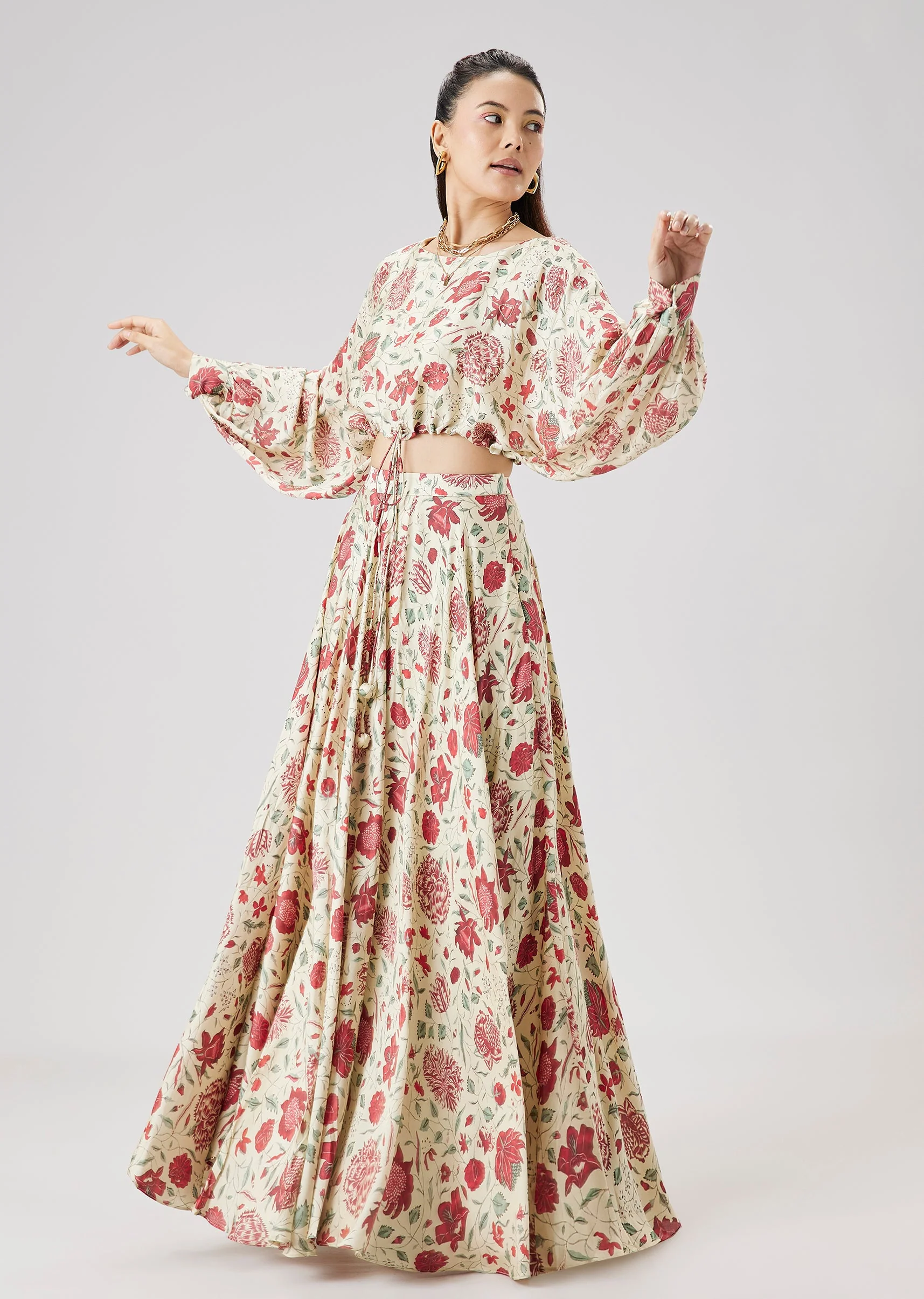 Red Floral Printed Crop Top And Skirt Set - Image 3