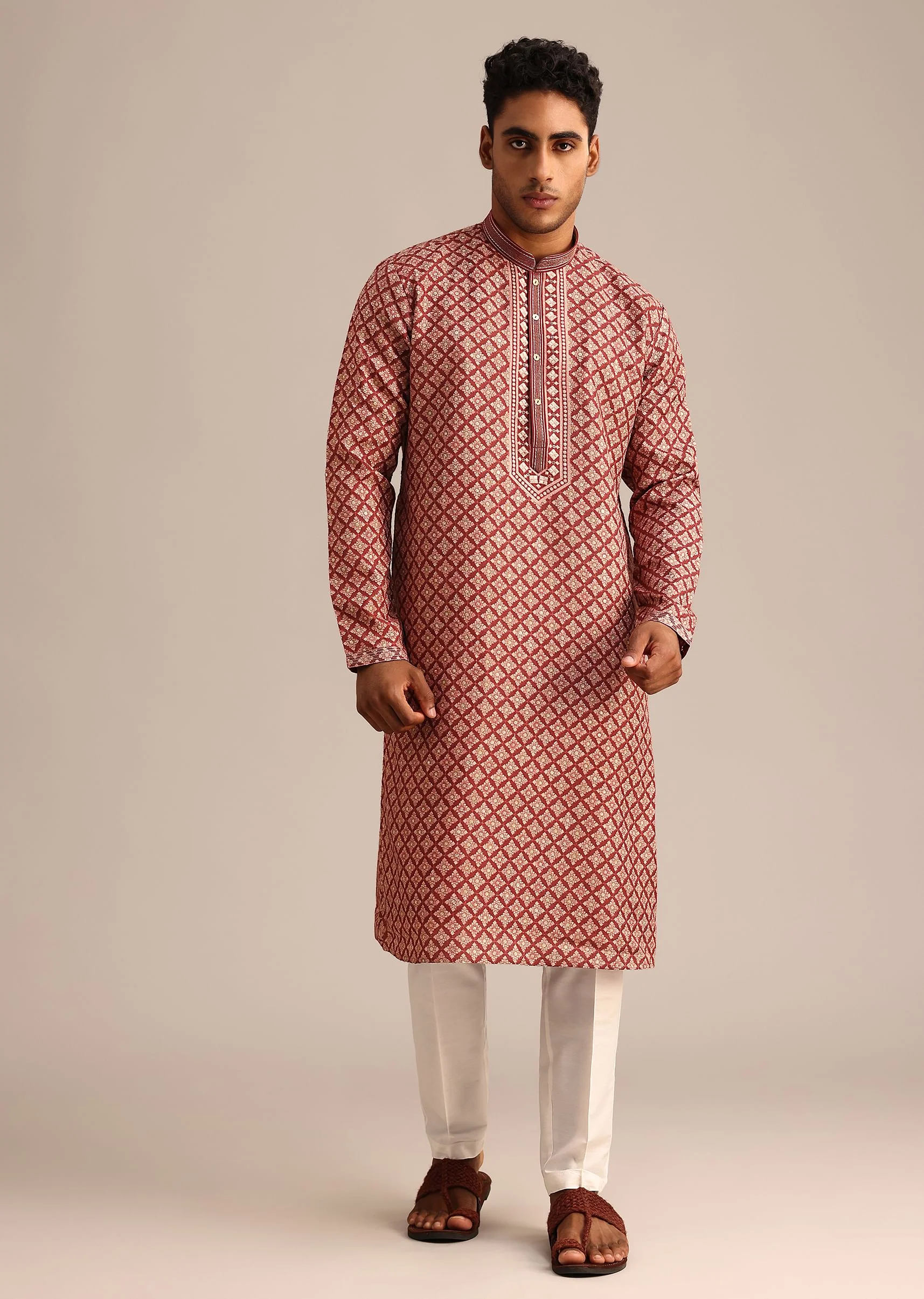 Red Georgette Kurta Set With Printed Detail - Image 3