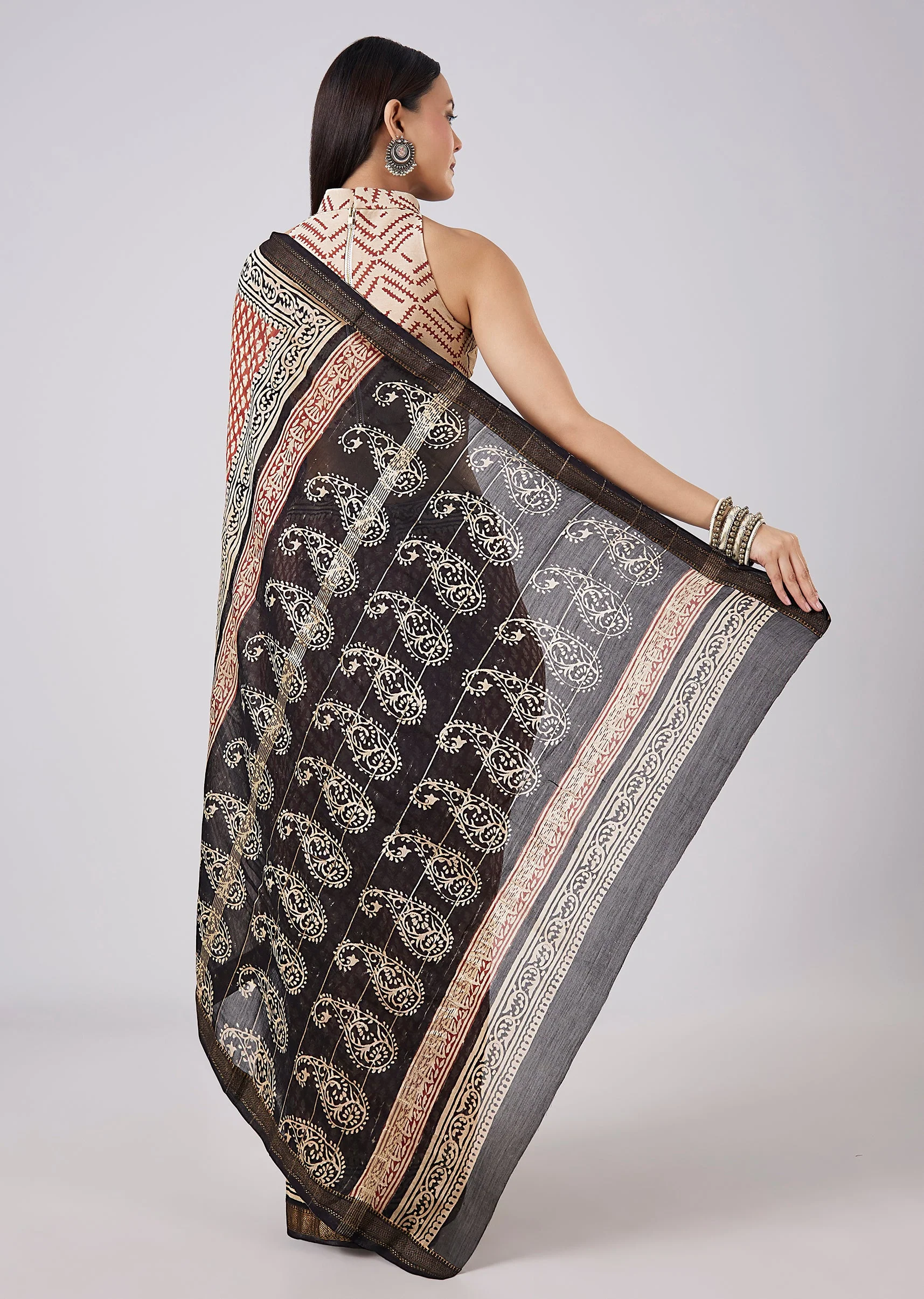 Red Hand Painted Motif Saree with Stitched Blouse - Image 4