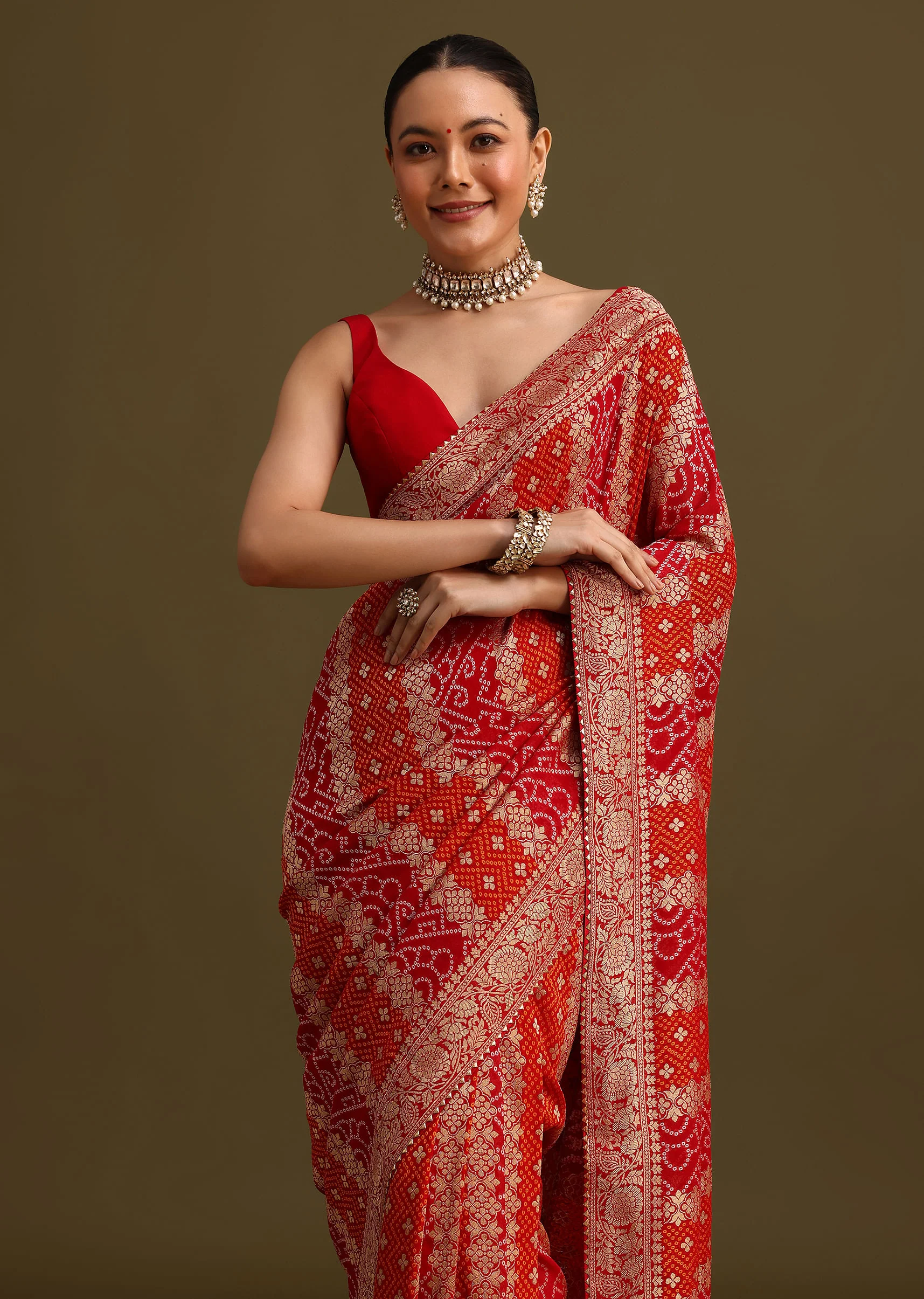 Red Khaddi Georgette Woven Saree With Gotta Patti Border - Image 5