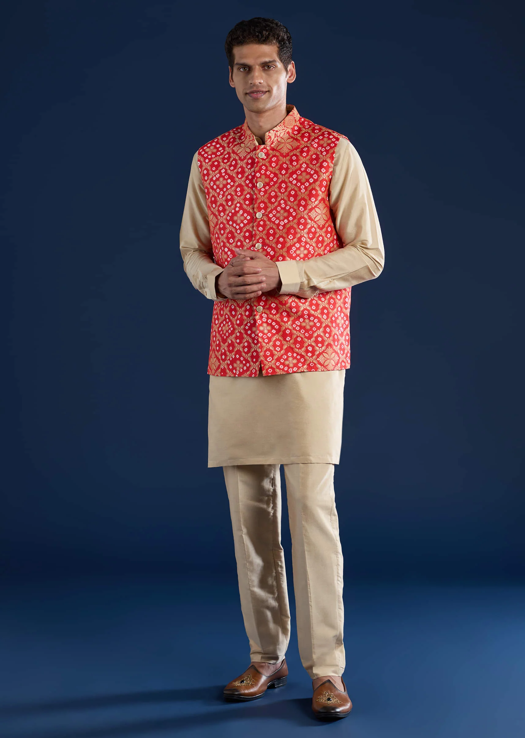Red Mens Bandhani Silk Jacket Kurta Set - Image 2