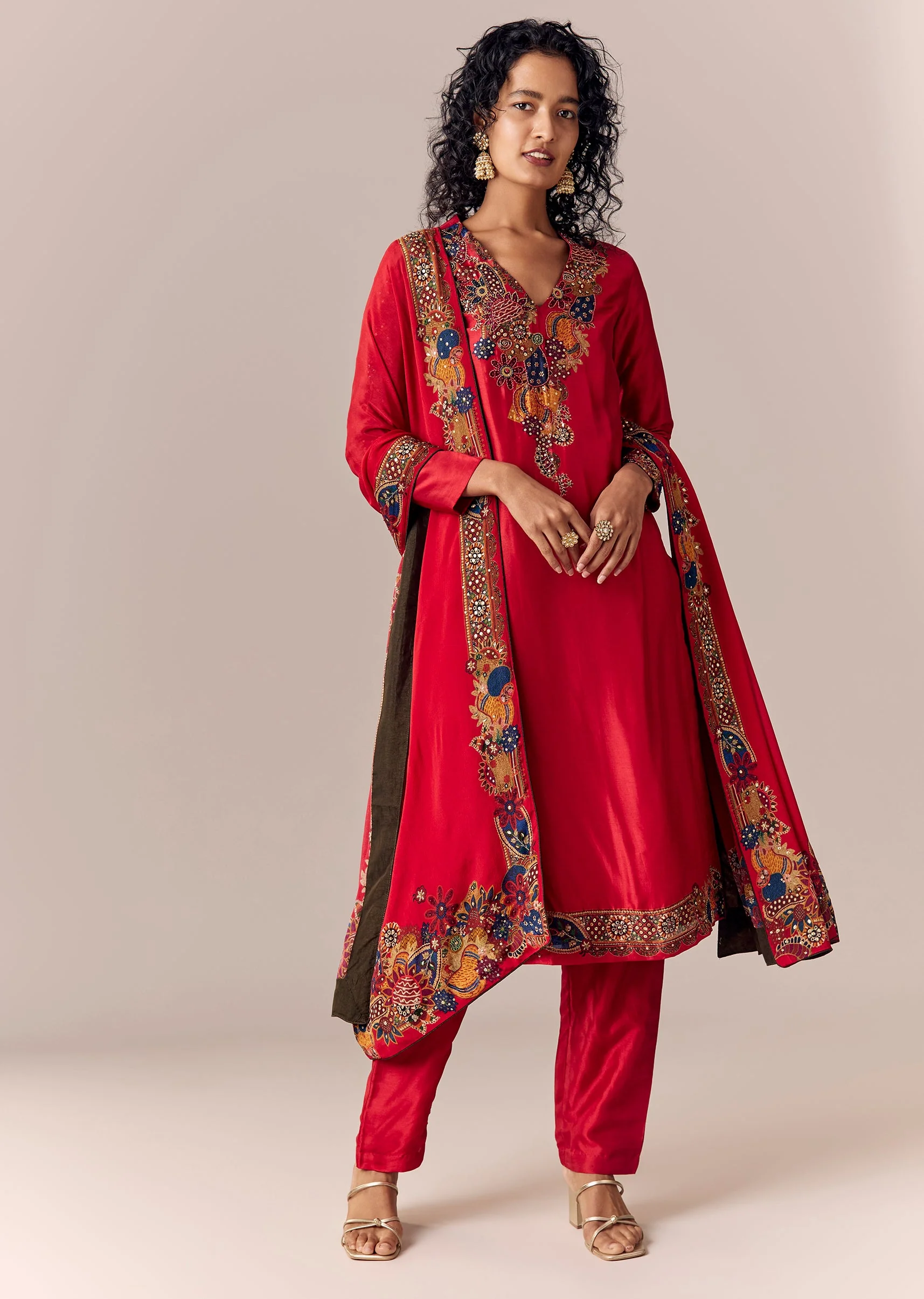 Red Printed Kurta Pant Set With Dupatta - Image 3