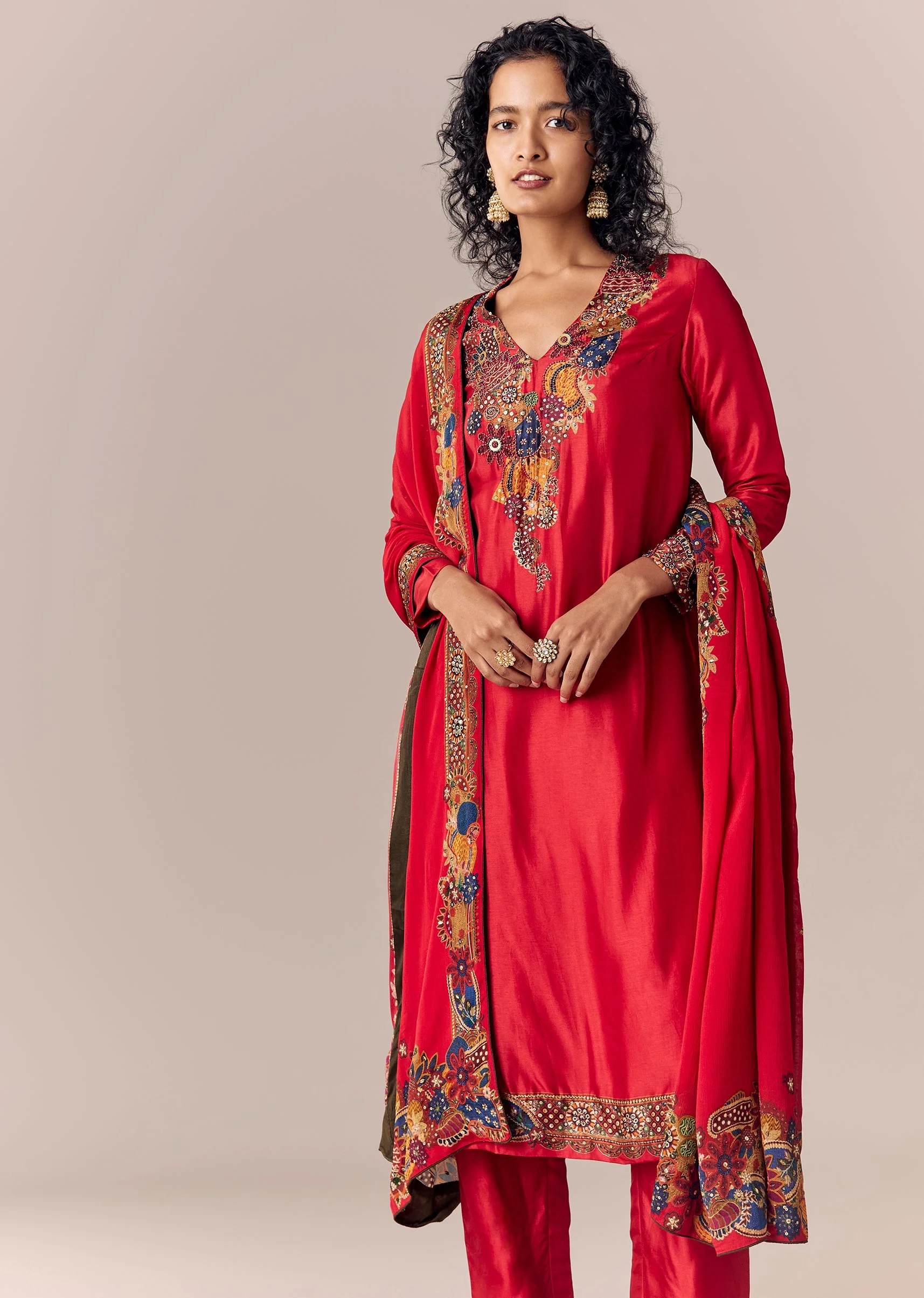 Red Printed Kurta Pant Set With Dupatta - Image 4