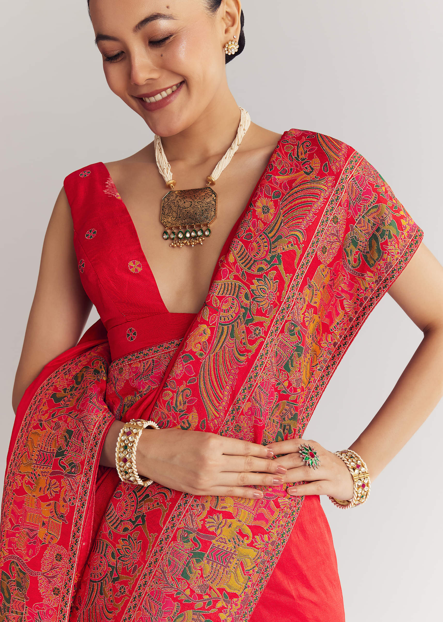 Red Saree With Traditional Floral And Animal Prints - Image 3