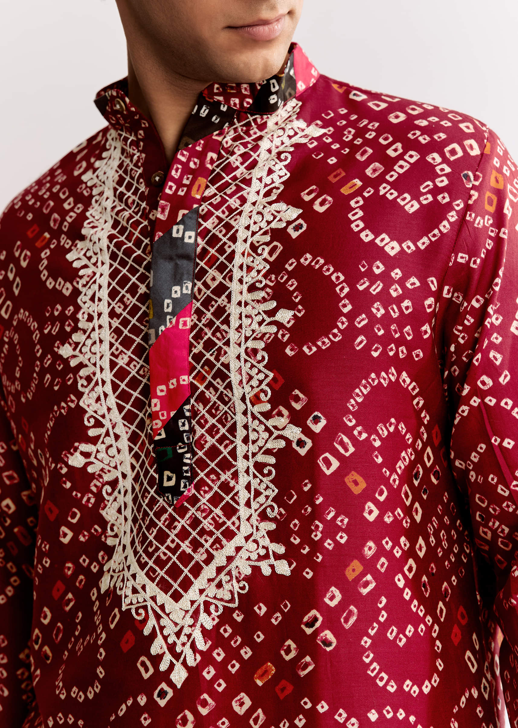 Red Silk Kurta Set With Bandhani Print - Image 3