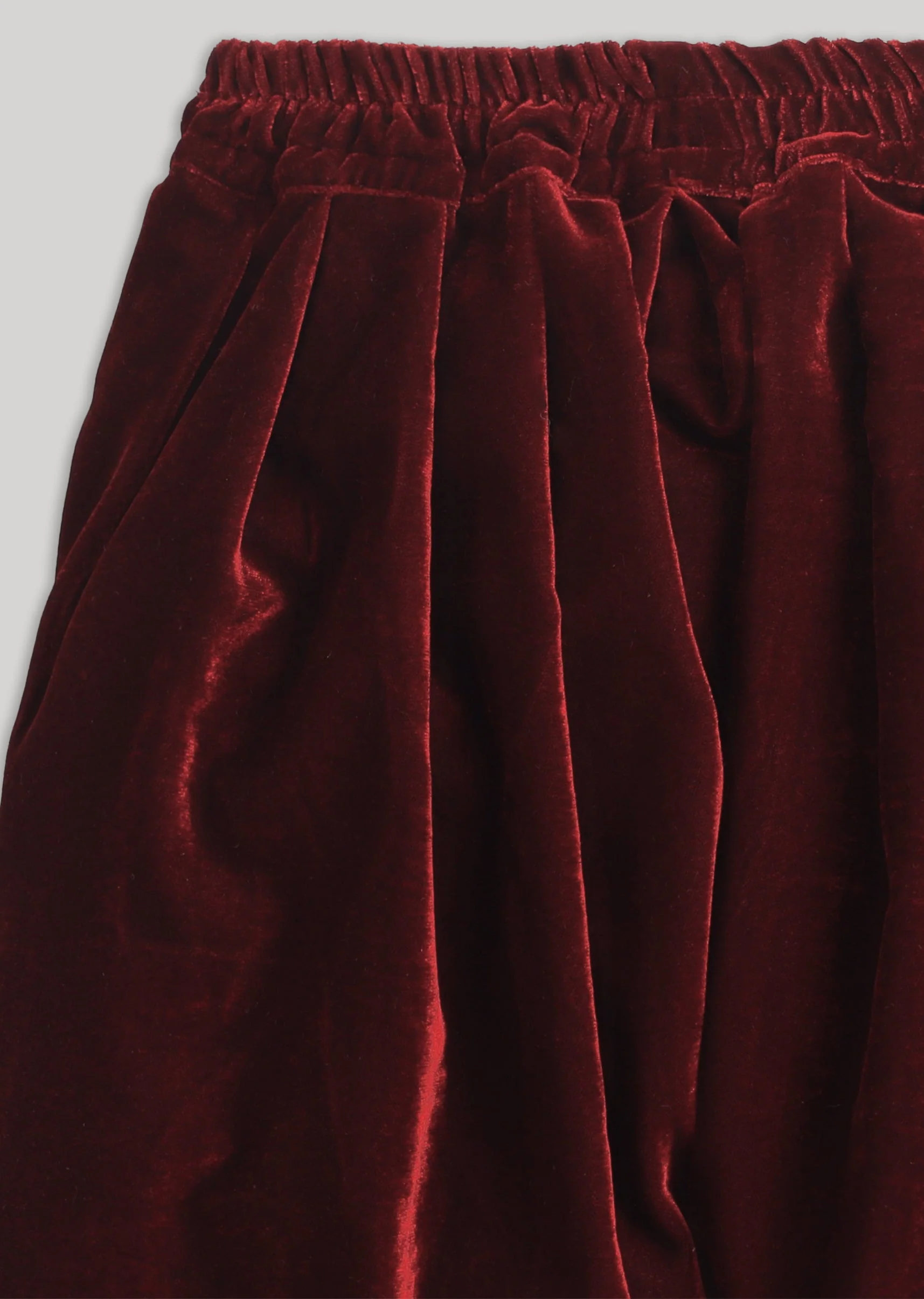 Rich Maroon Velvet Kurta Set With Zari Detailing - Image 5