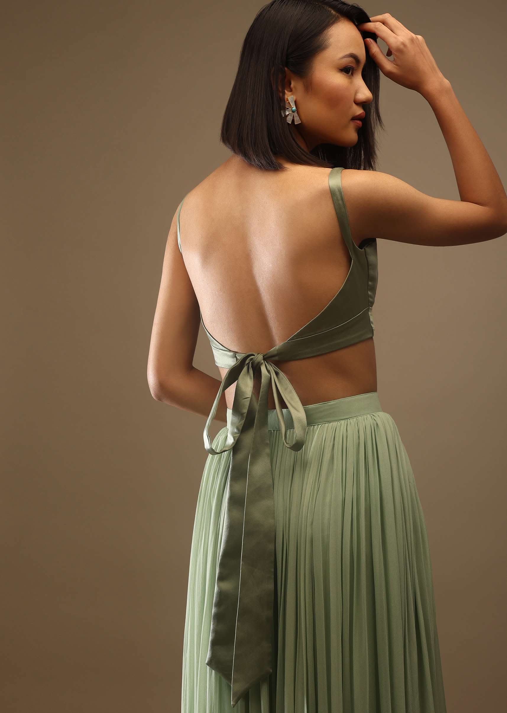 Seaspray Sleeveless Blouse With A Triangle Cut Out At The Bottom Back Tie-Up And Hooks Closure - Image 5