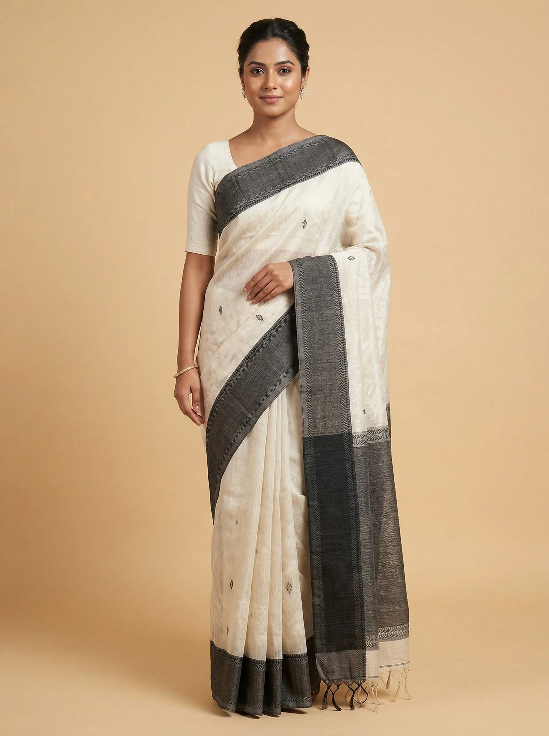 Silver Minimal Handloom Saree