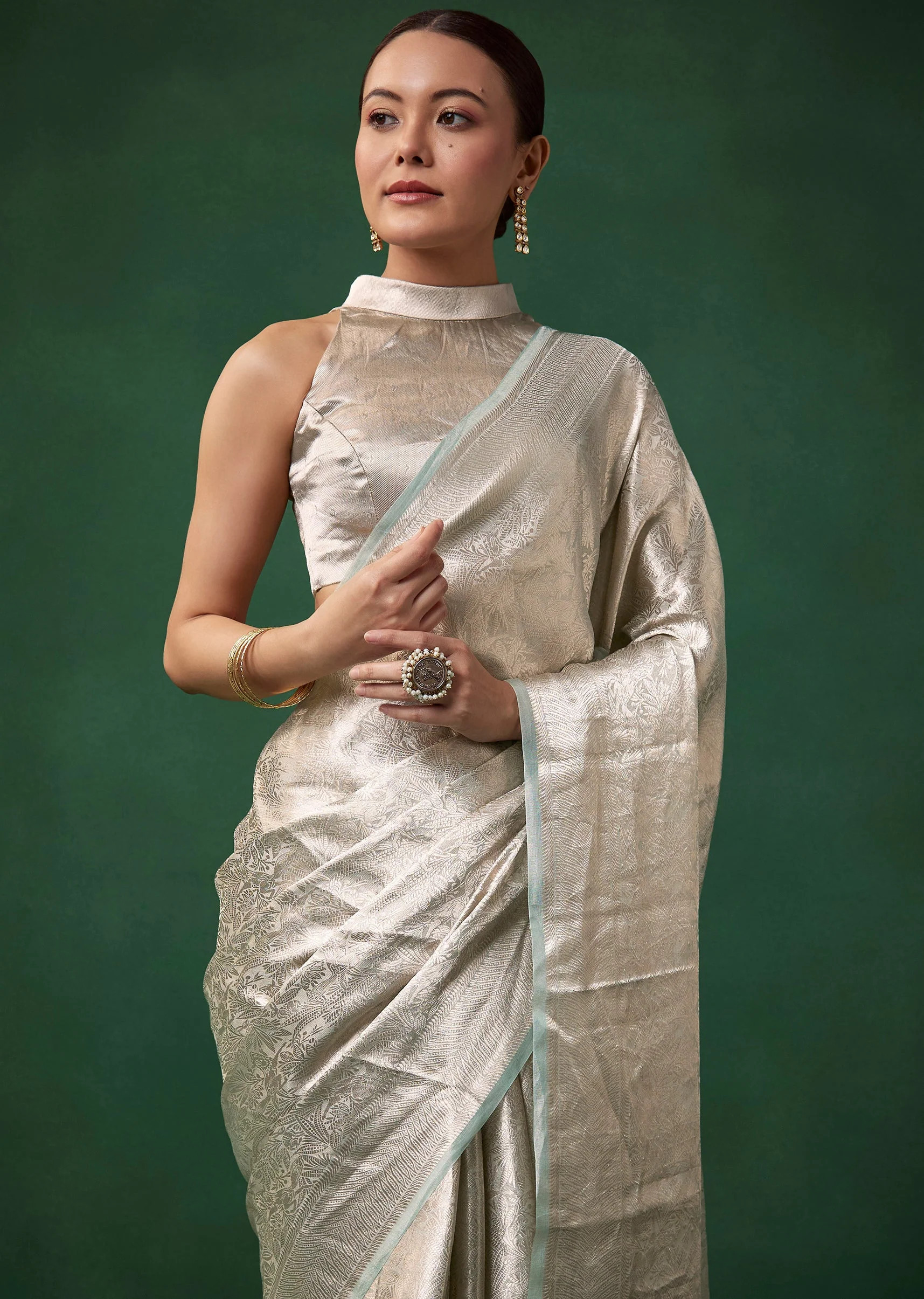 Silver Tissue Silk Jacquard Weave Saree with Unstitched Blouse - Image 5