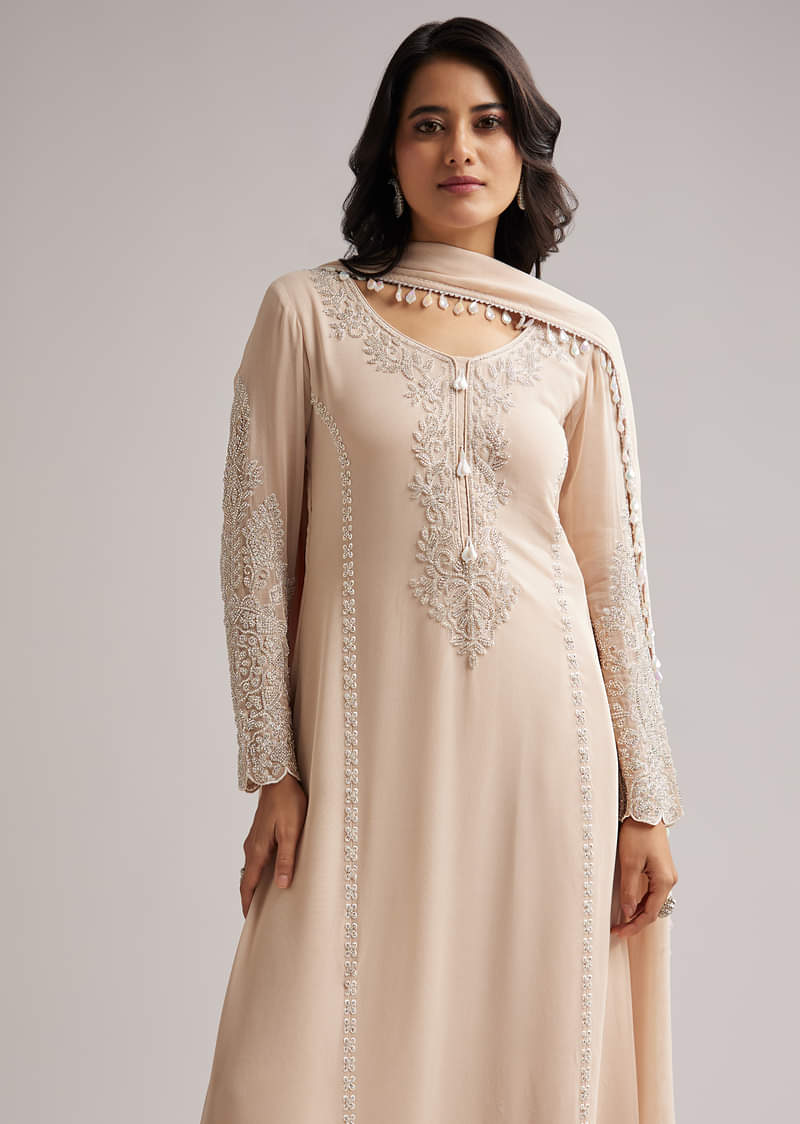 Soft Peach Beaded Kurti Pant Set With Dupatta - Image 3