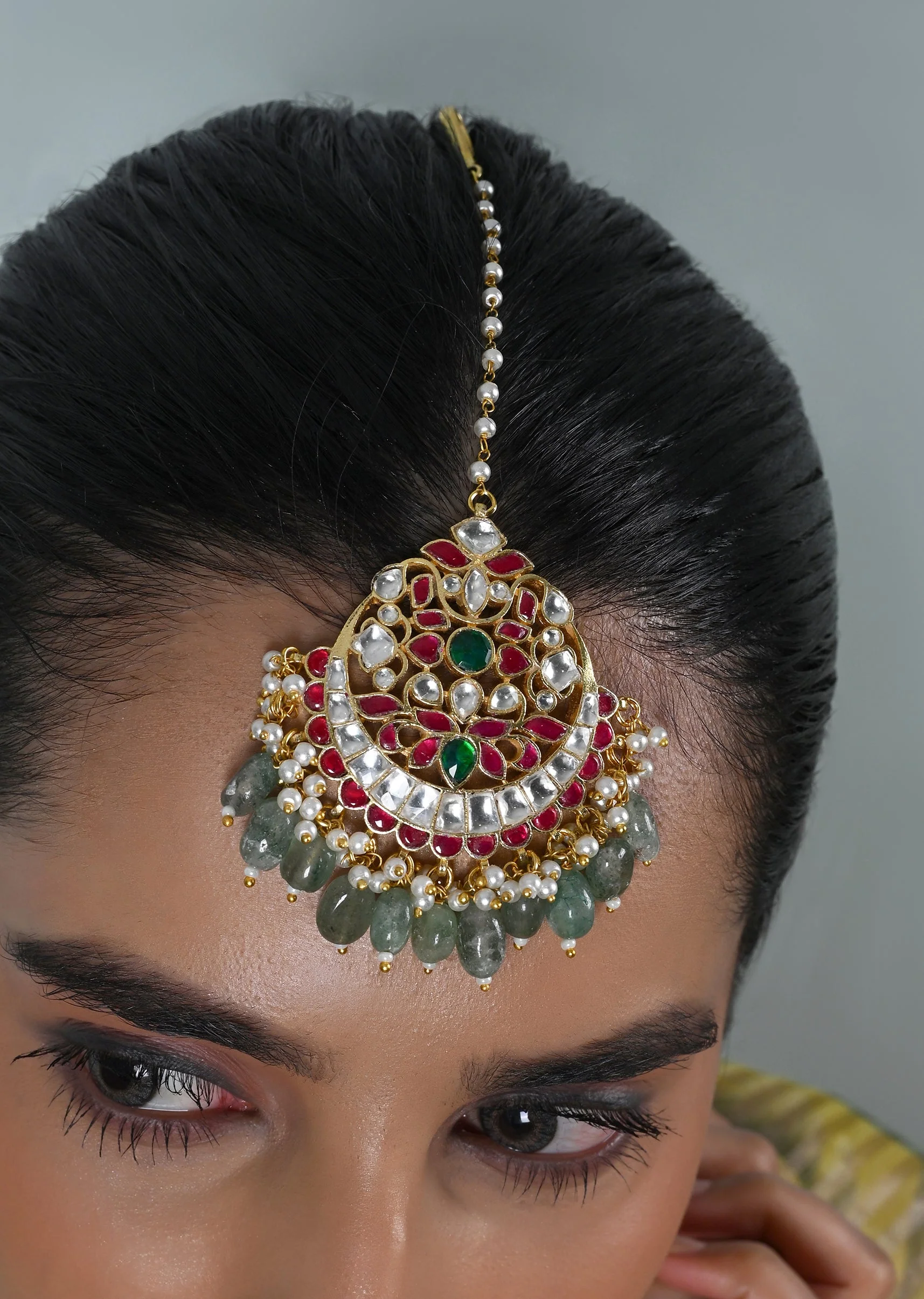 Statement Multicolour Kundan Maang Tikka