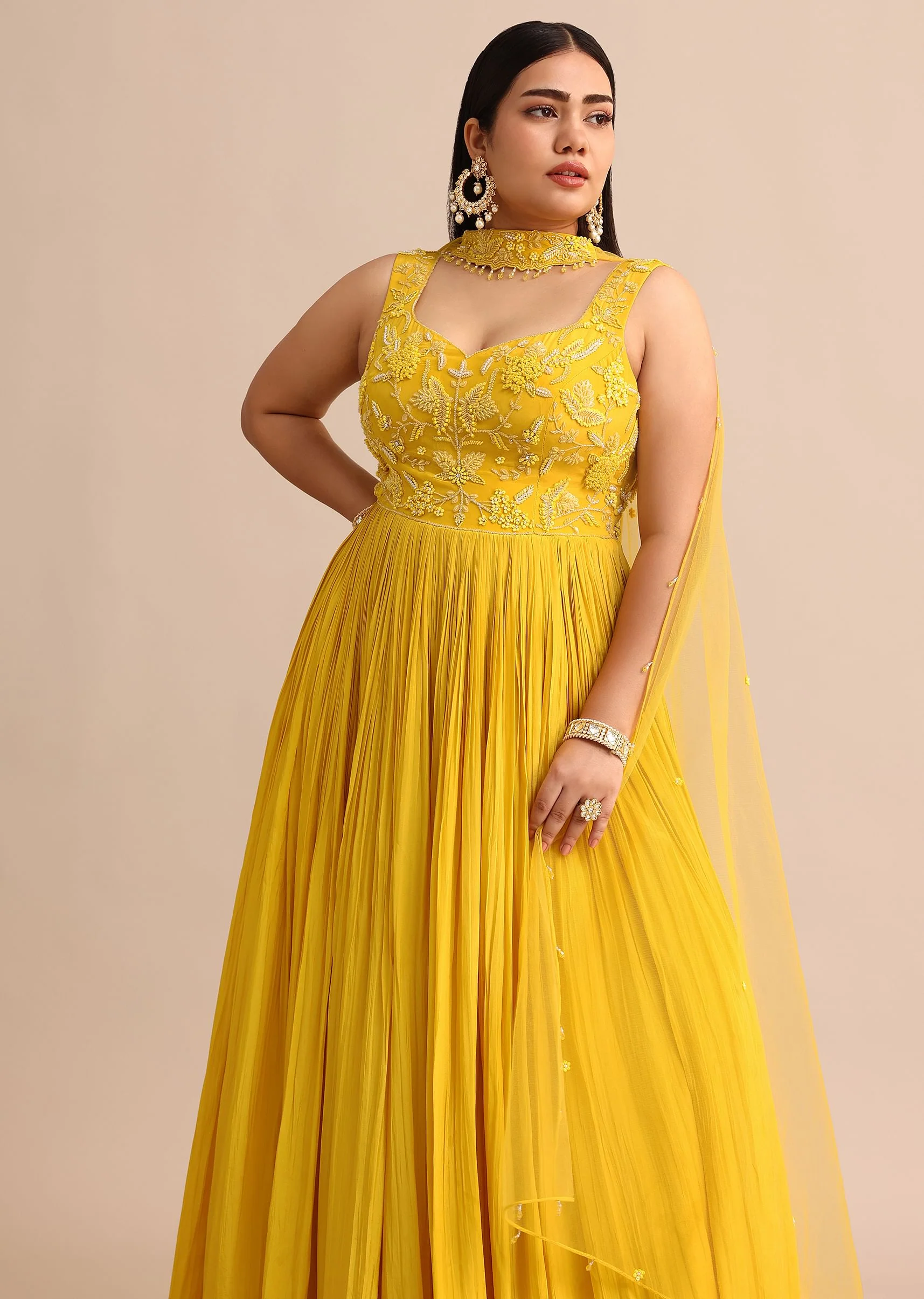 Sweetheart Neck Yellow Embroidered Anarkali Suit With Choker Dupatta - Image 4