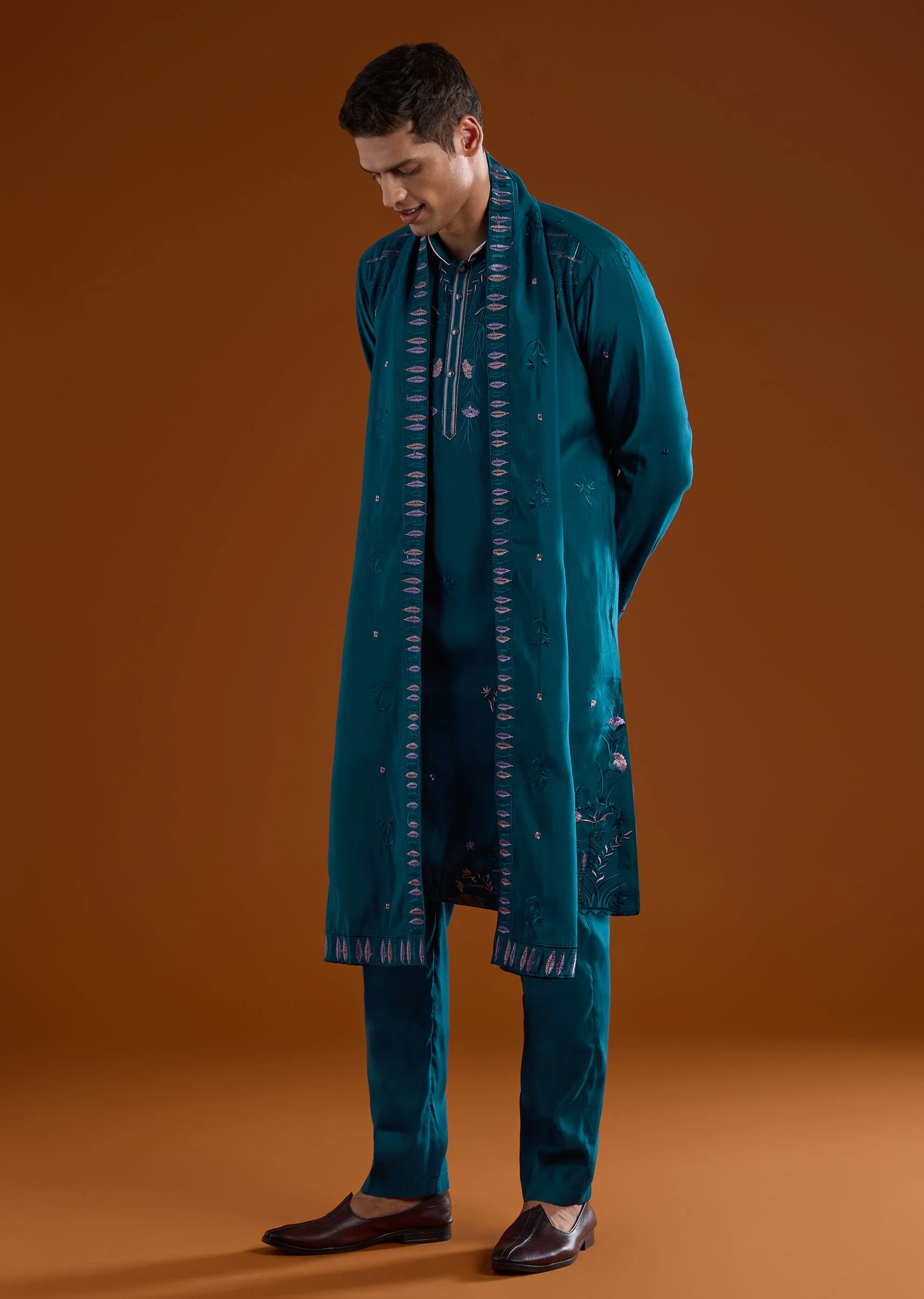 Teal Blue Silk Kurta Set With Dupatta And Thread Work - Image 3
