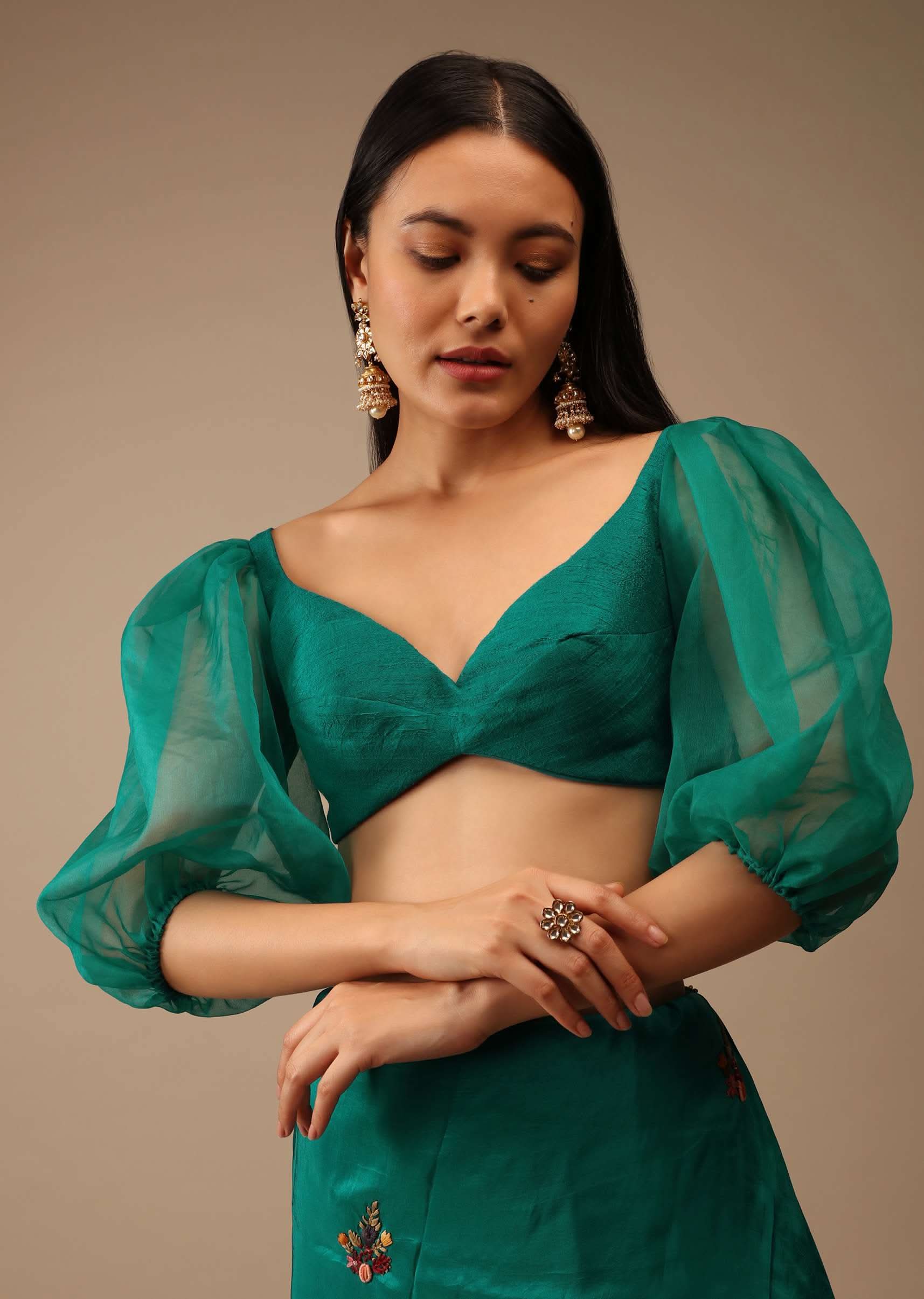 Teal Green Blouse In Raw Silk With Three Quarter Sleeves And Sweetheart Neckline - Image 3