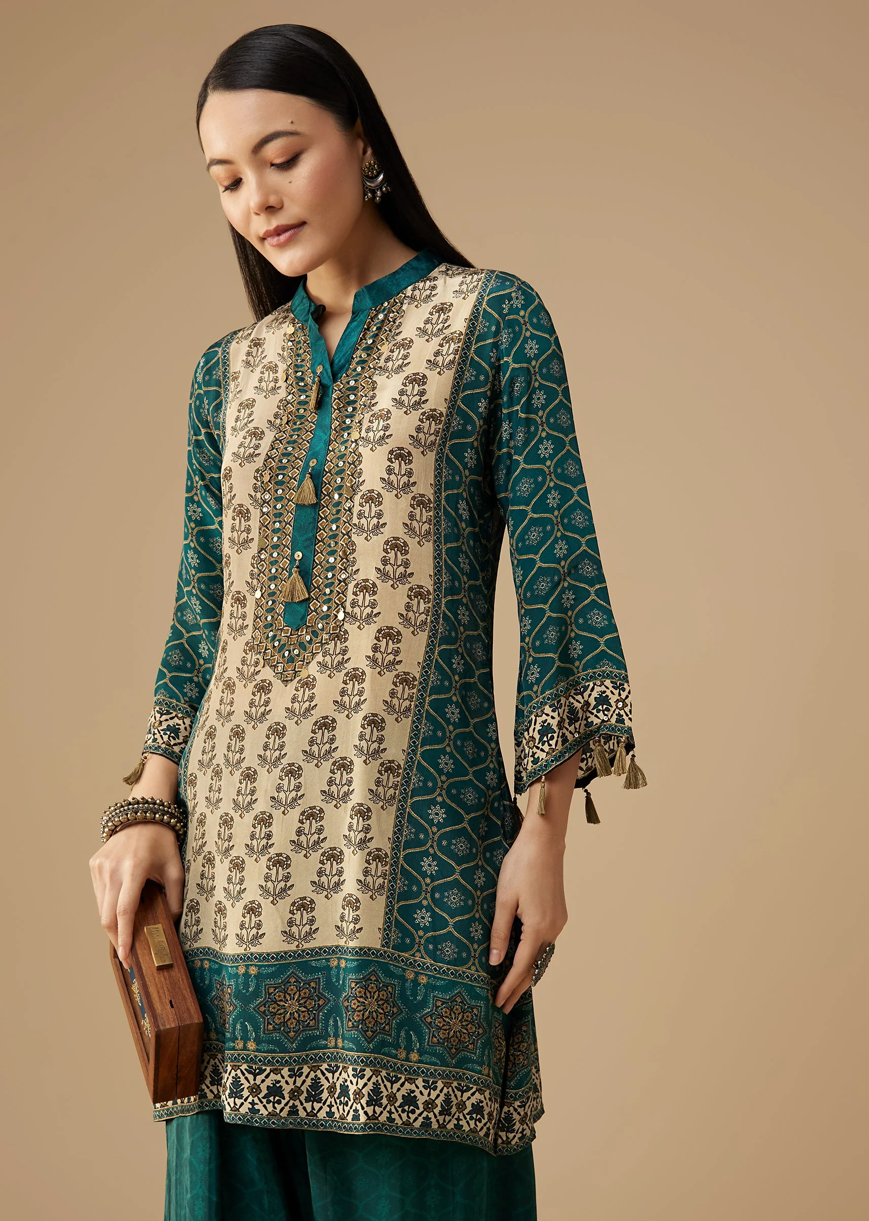 Teal Indie Printed Crepe Kurta Pant Set - Image 4