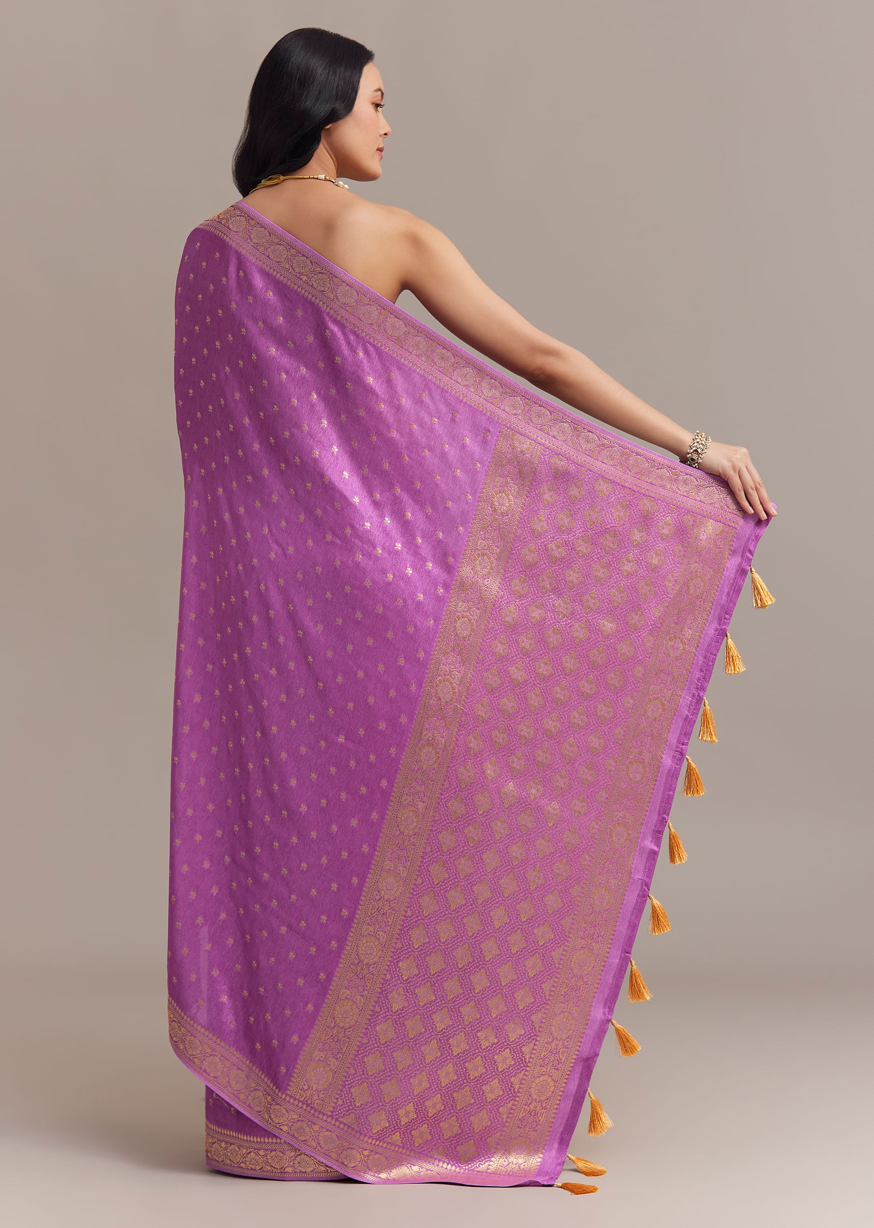 Violet Tissue Silk Saree With Butti Work And Chanderi Zari Border - Image 6