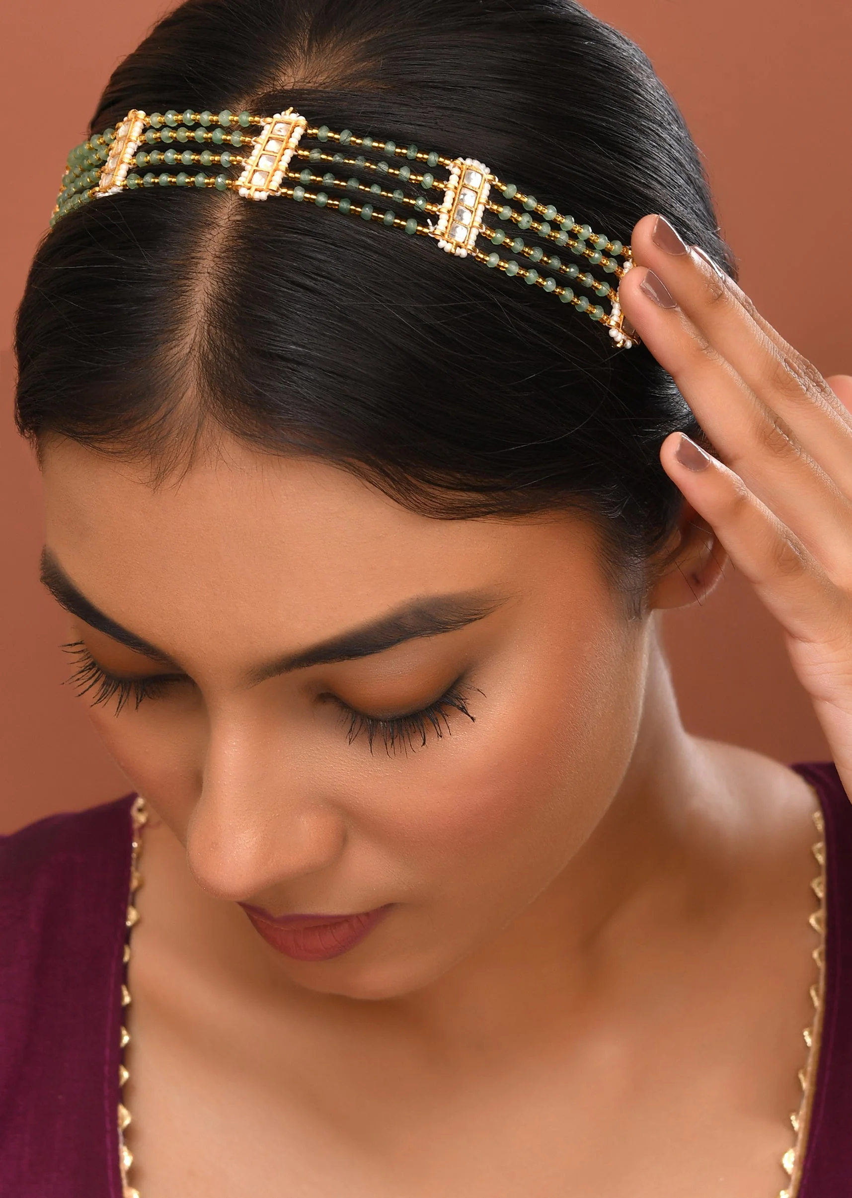 White and Gold Kundan Layered Mathapatti
