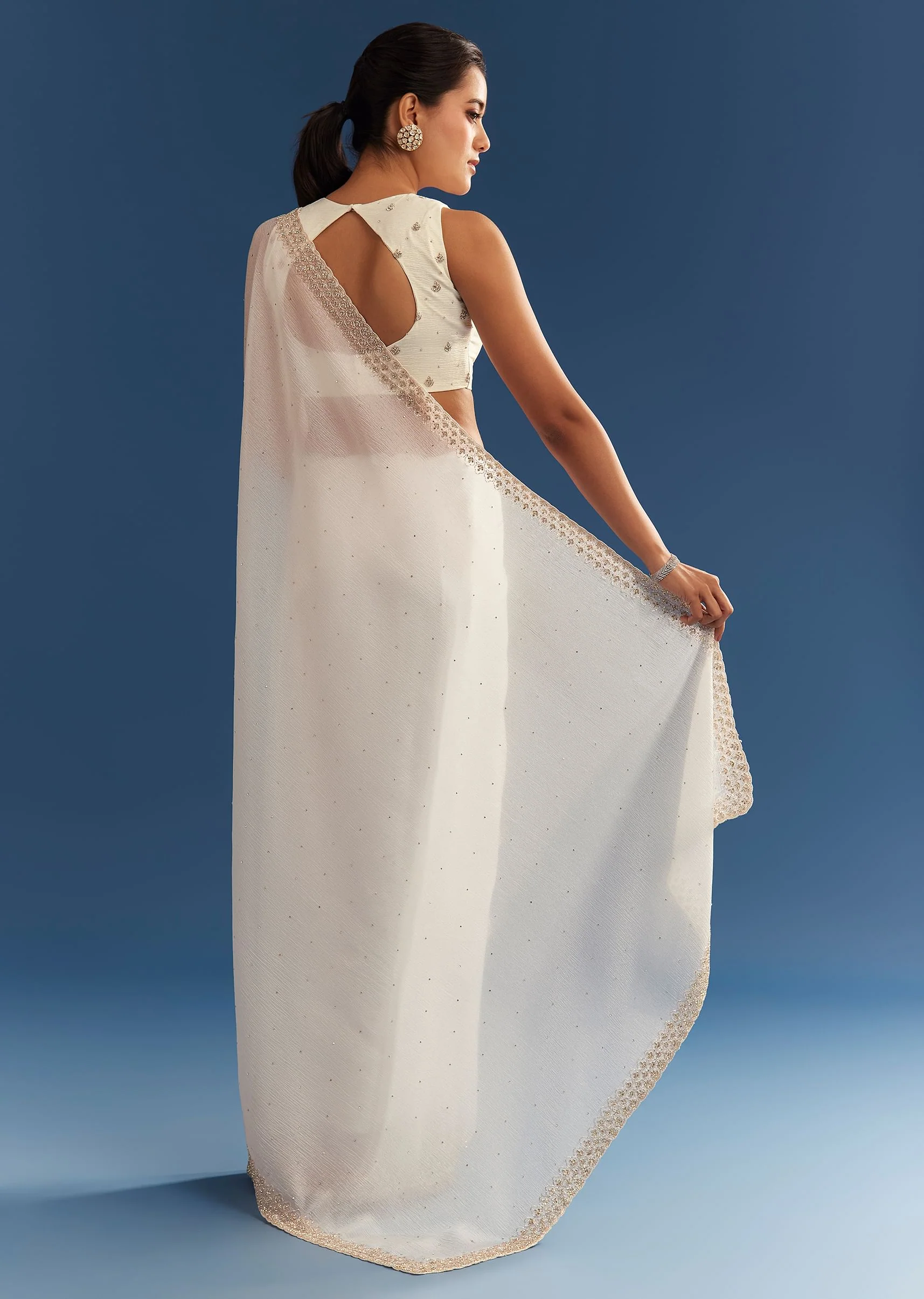 White Crushed Tissue Cutdana Embroidered Saree - Image 6