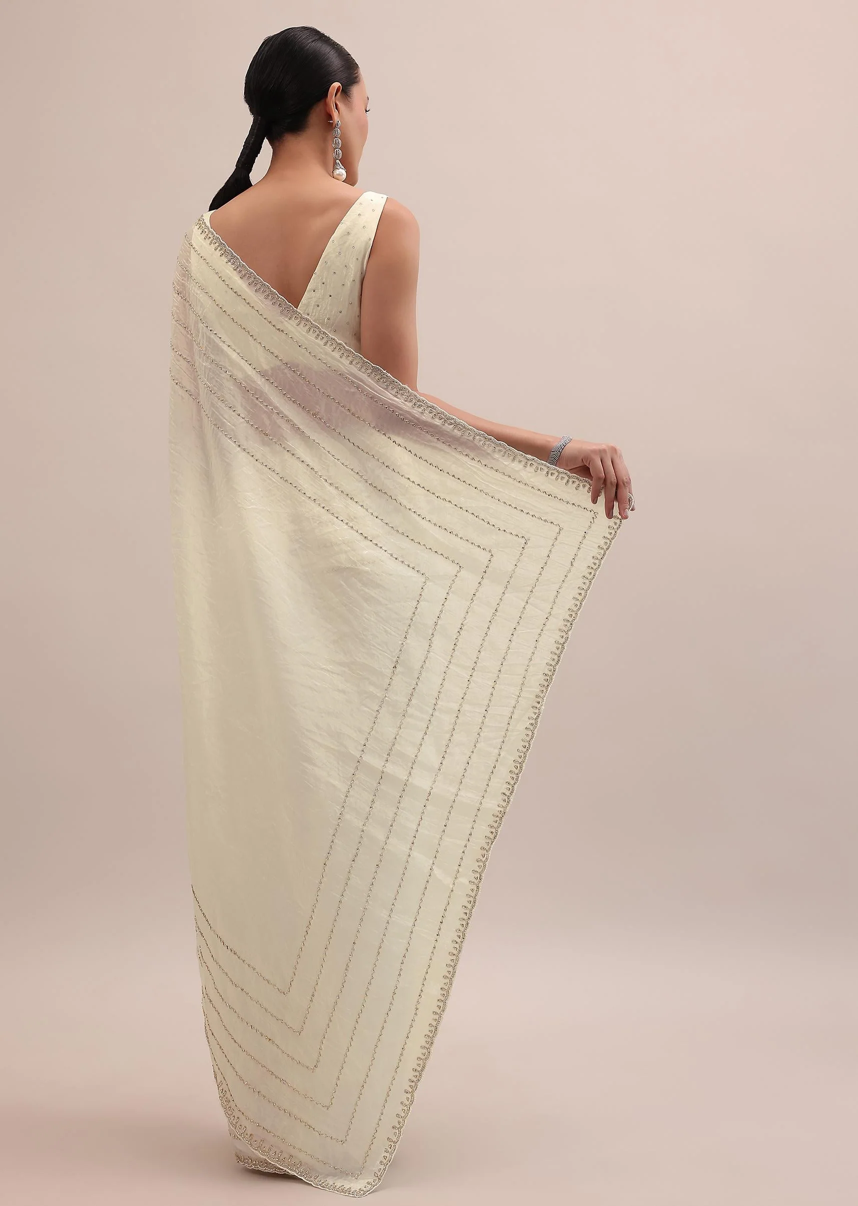 White Embroidered Tissue Saree With Unstitched Blouse - Image 4