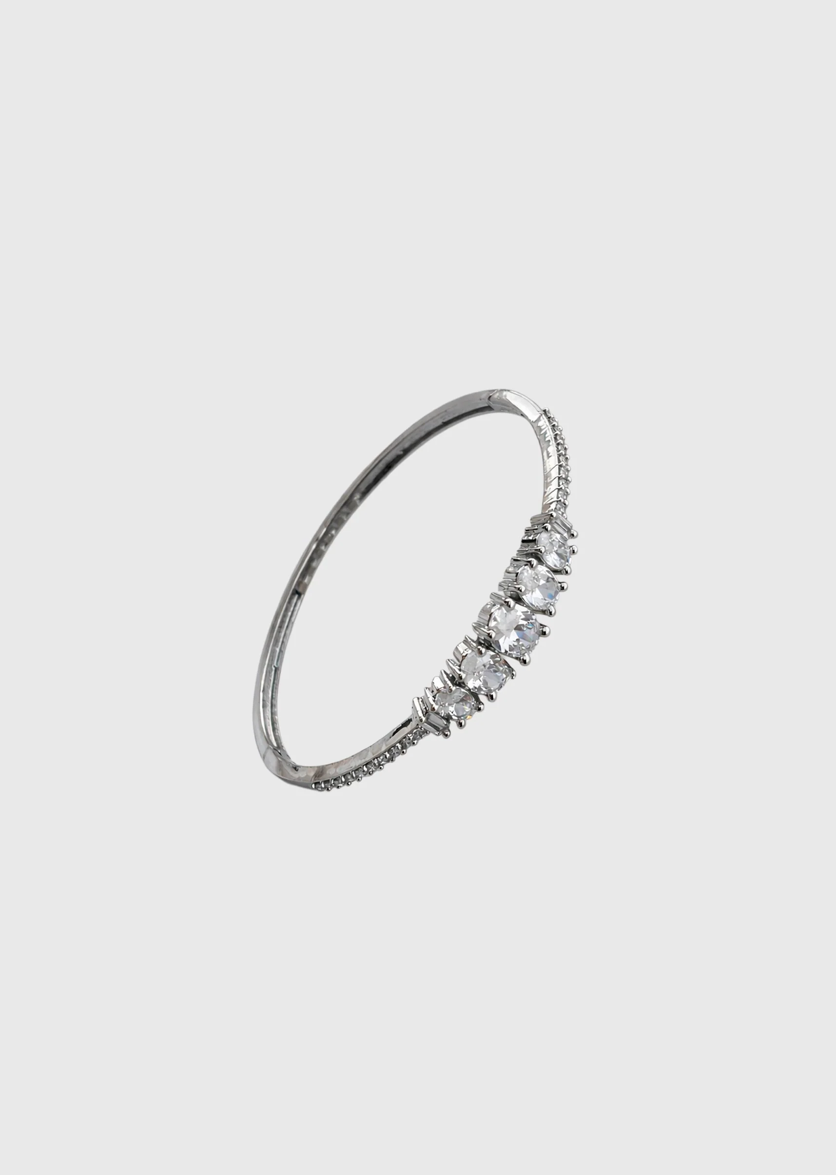 White Finish Zircon Bracelet