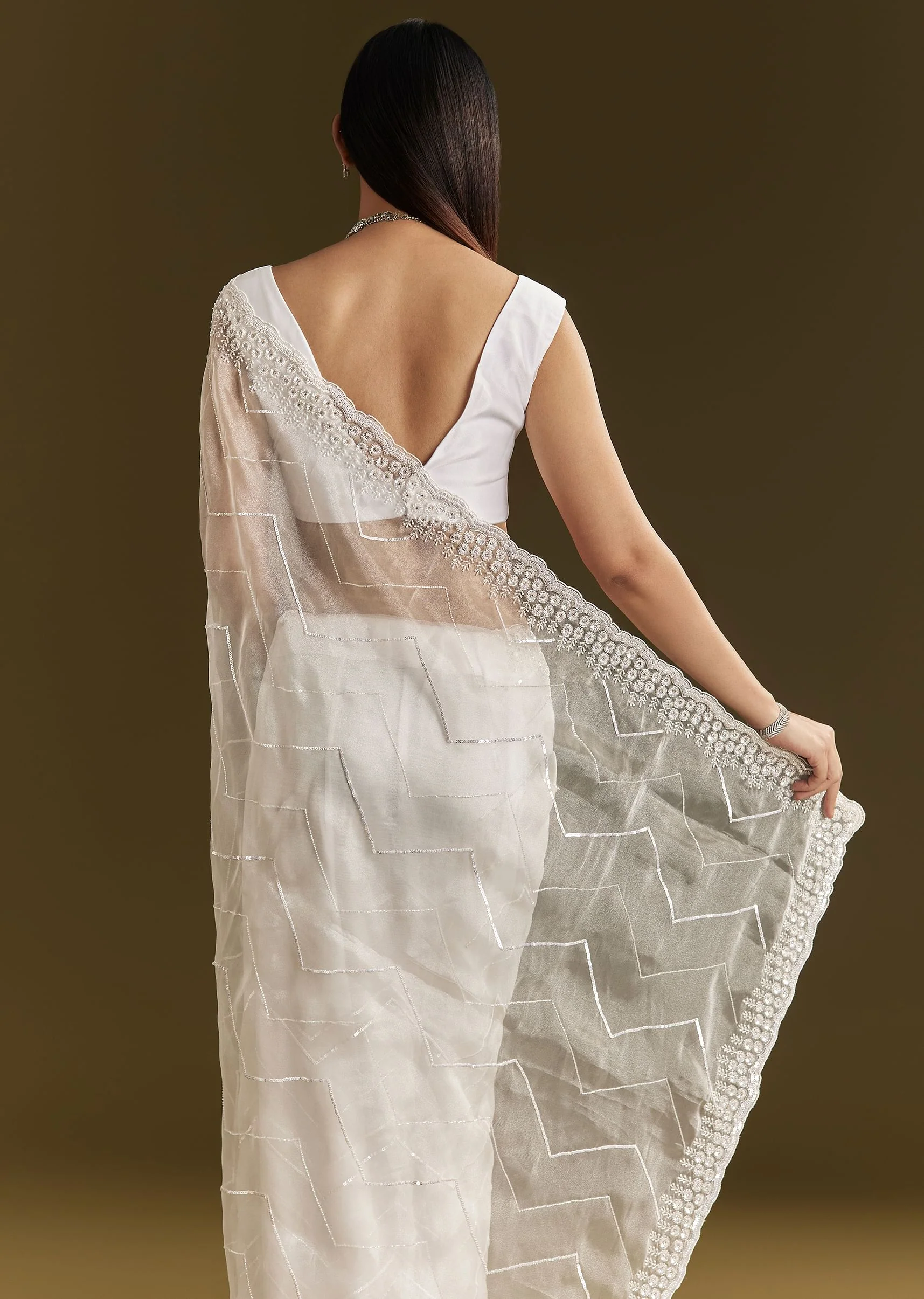 White Glass Tissue Saree With Sequins Embroidery And Scallop Border - Image 4