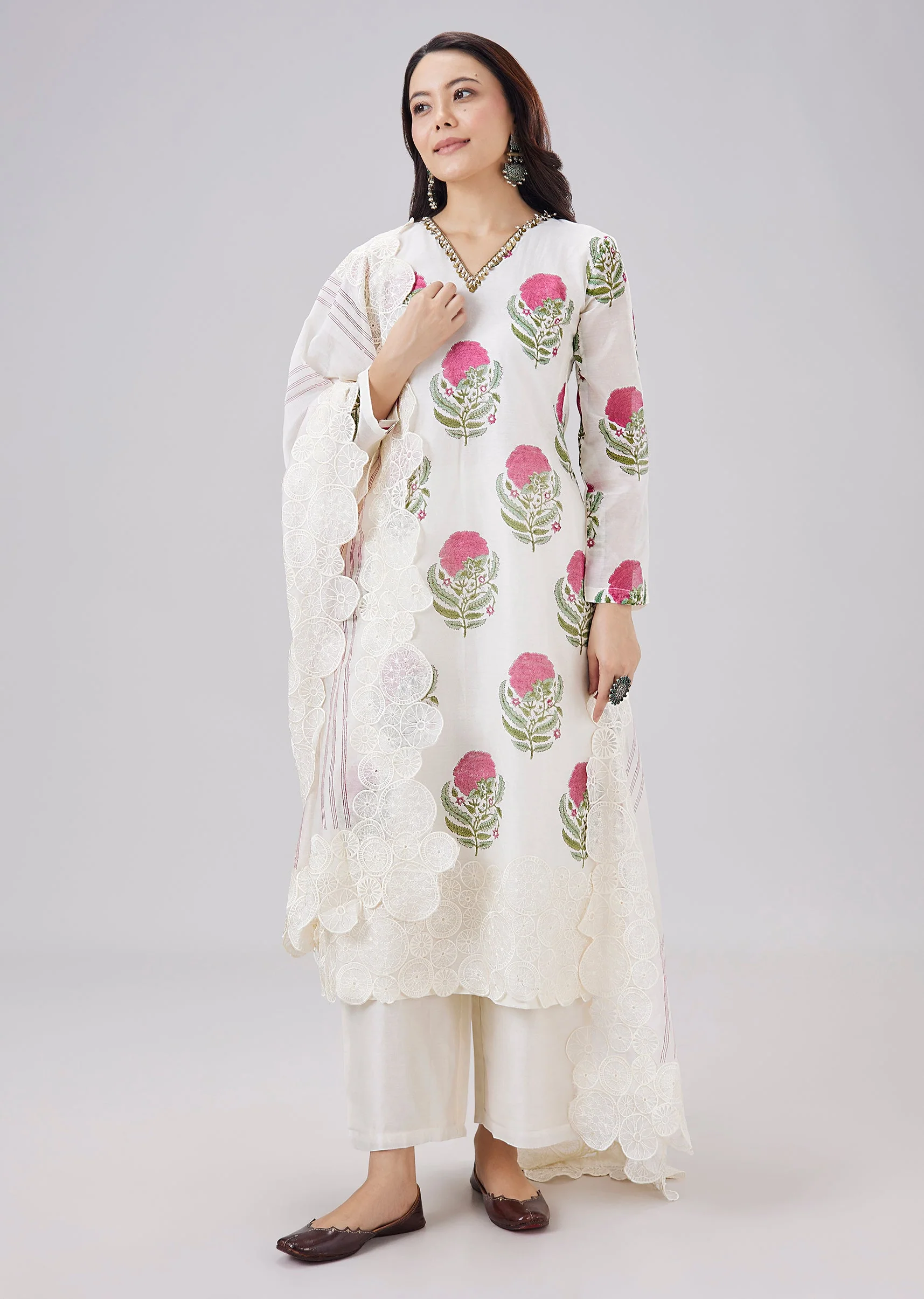 White Hand Block Printed Chanderi Kurta Set With Cutwork Dupatta - Image 3