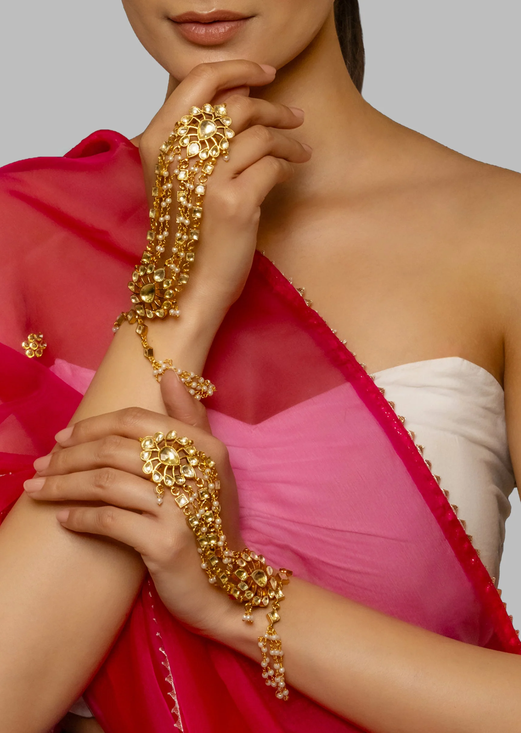 White Kundan Polki Bridal Hand Harness - Image 2