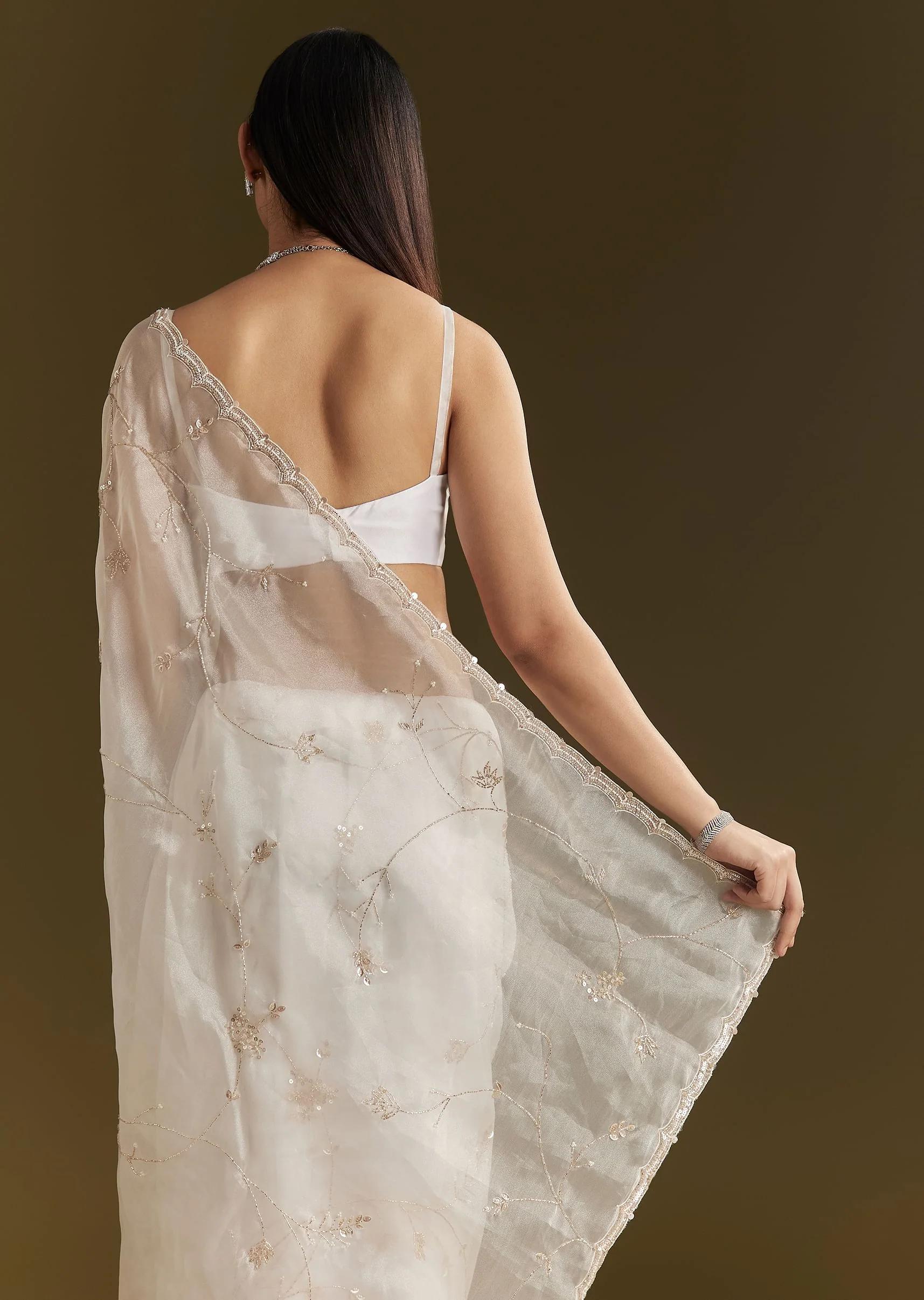 White Tissue Embroidered Saree With Scallop Border - Image 6