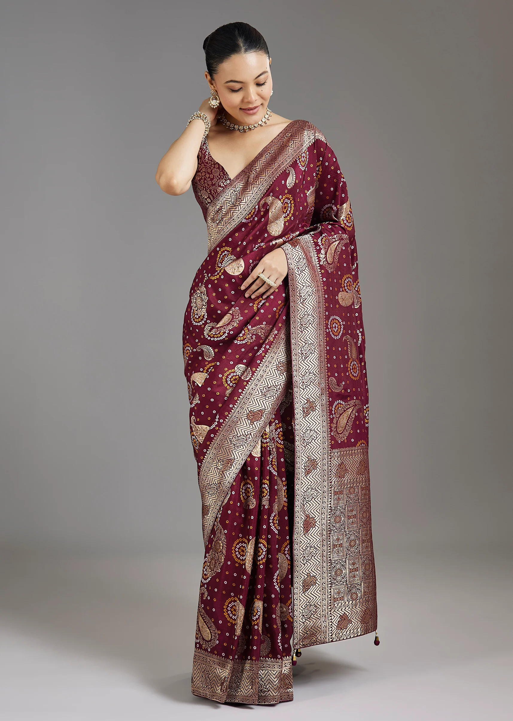 Wine Elegant Aura Dola Silk Saree - Image 3