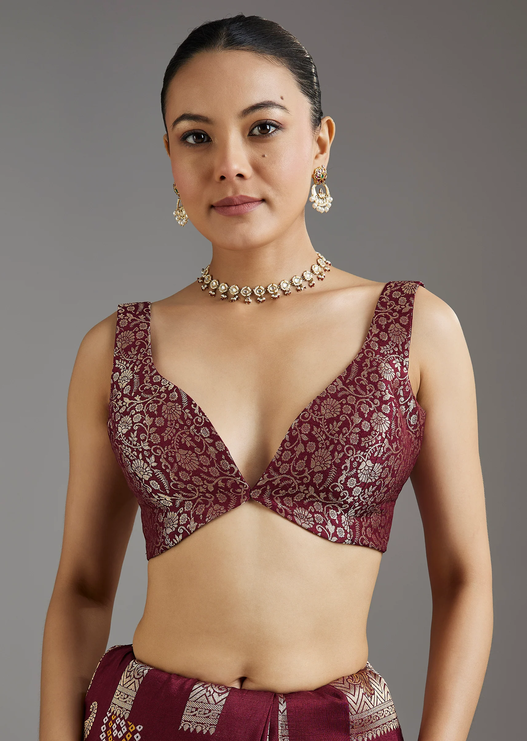 Wine Elegant Aura Dola Silk Saree - Image 7