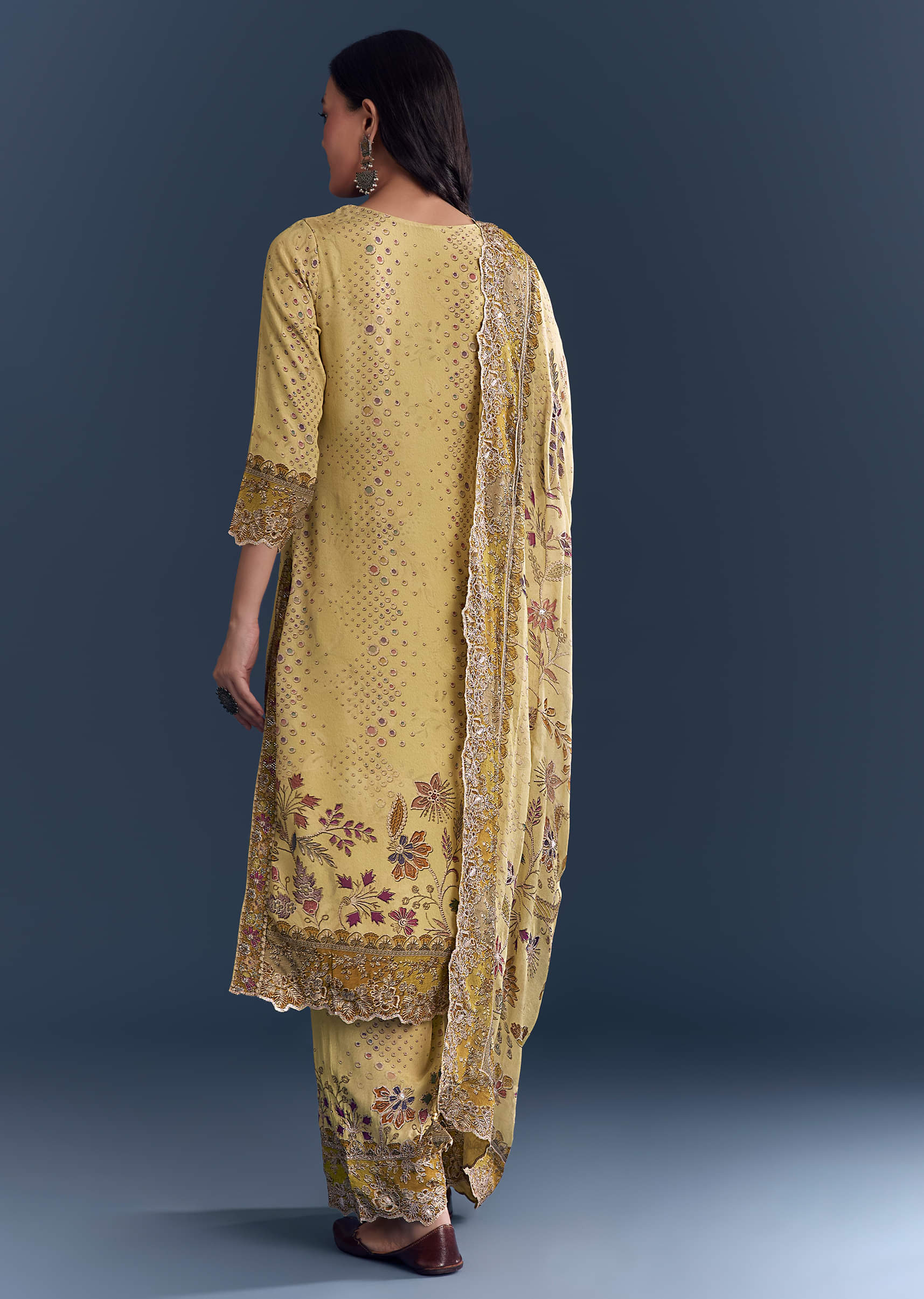Yellow Crepe Kurta Set With Indie Print And Zari Work - Image 5
