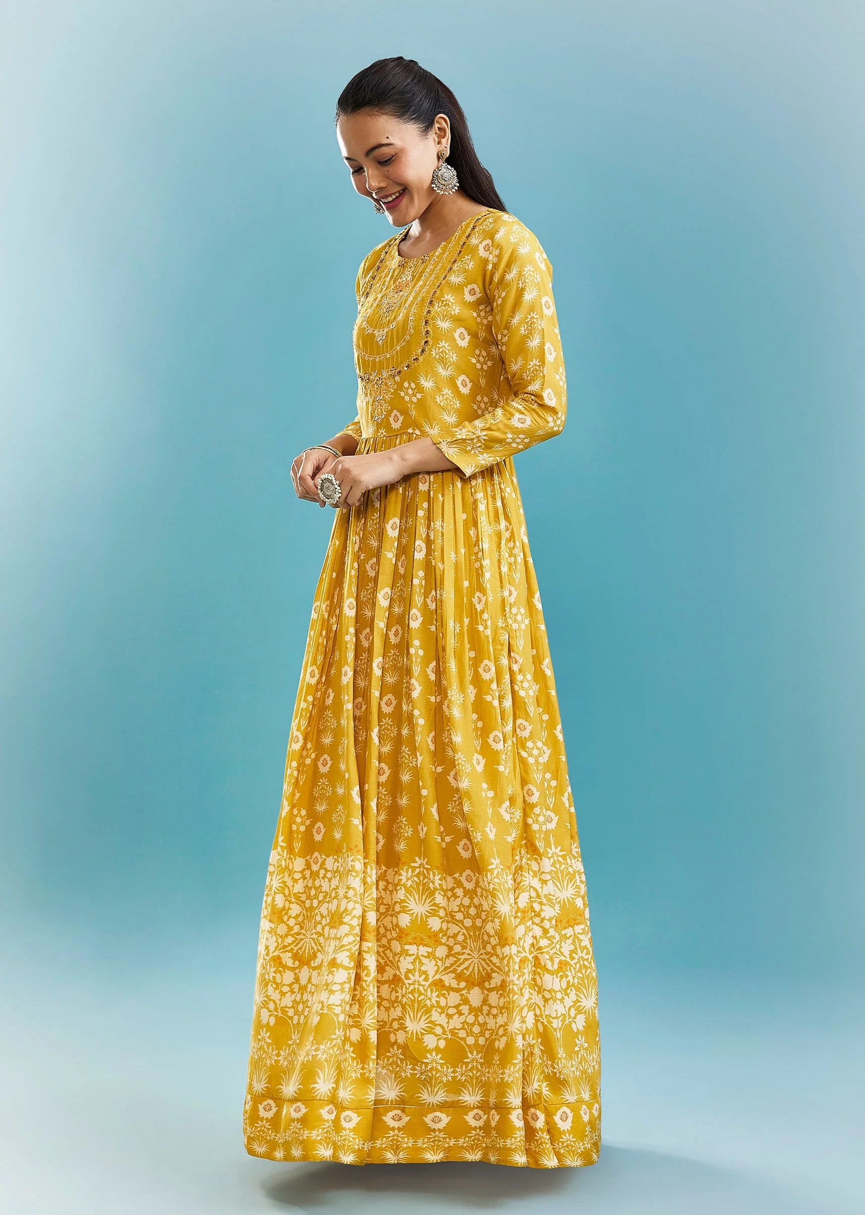 Yellow Floral Kurti With Zari Work - Image 4