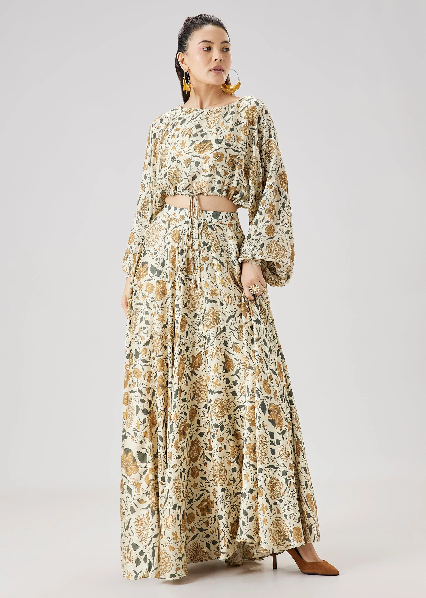 Yellow Floral Printed Crop Top And Skirt Set - Image 3