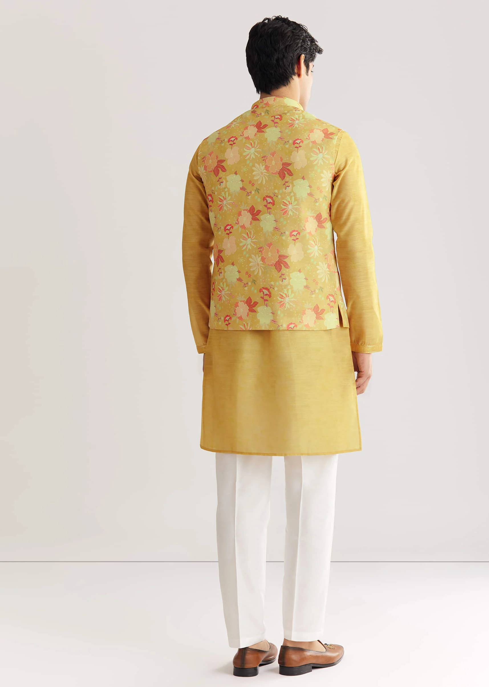 Yellow Floral Printed Jacket Kurta Set - Image 5